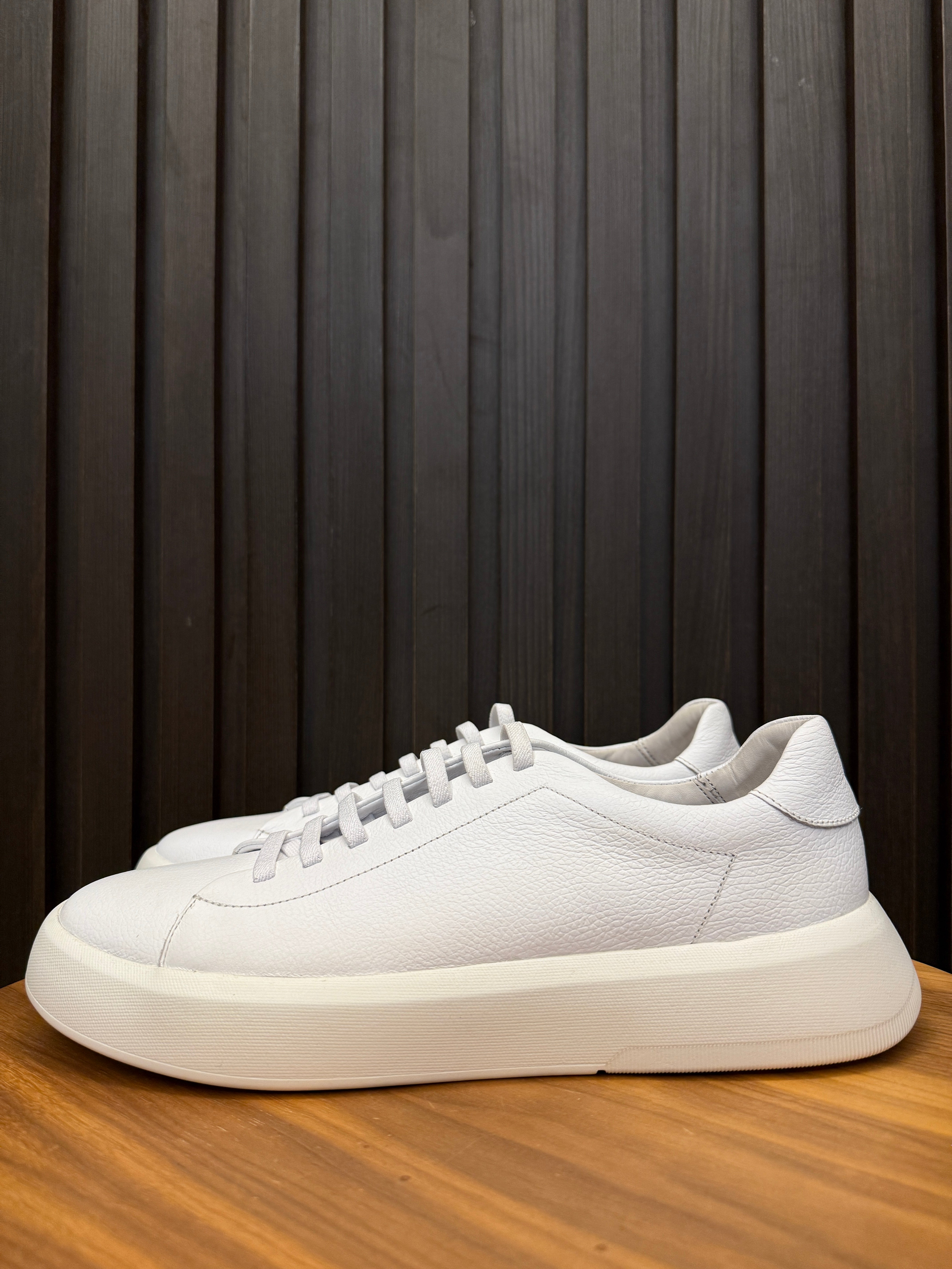 SNEAKER VERSE PONTO H BRANCO