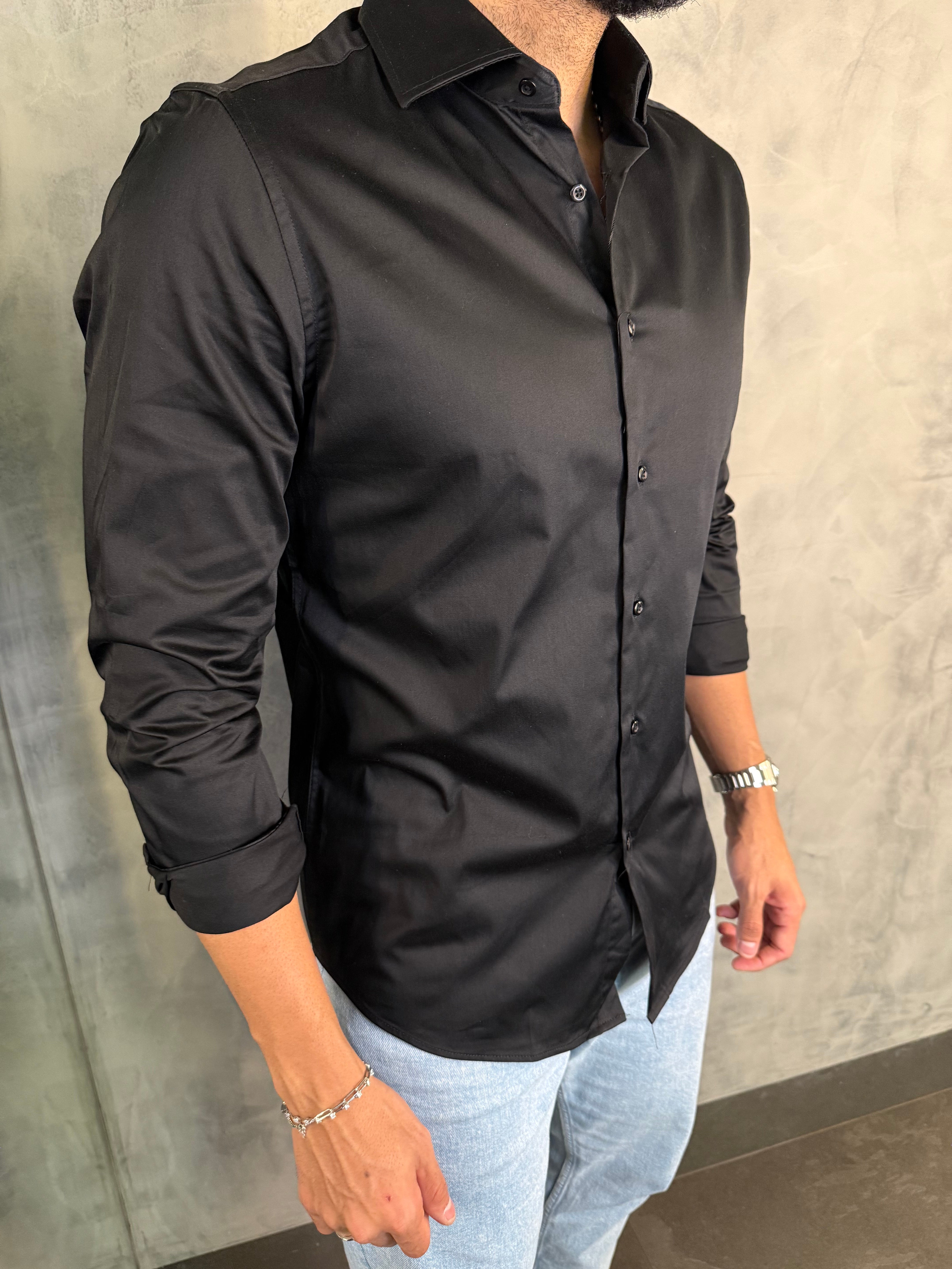 CAMISA M/L CETIM ELASTANO PONTO H PRETO
