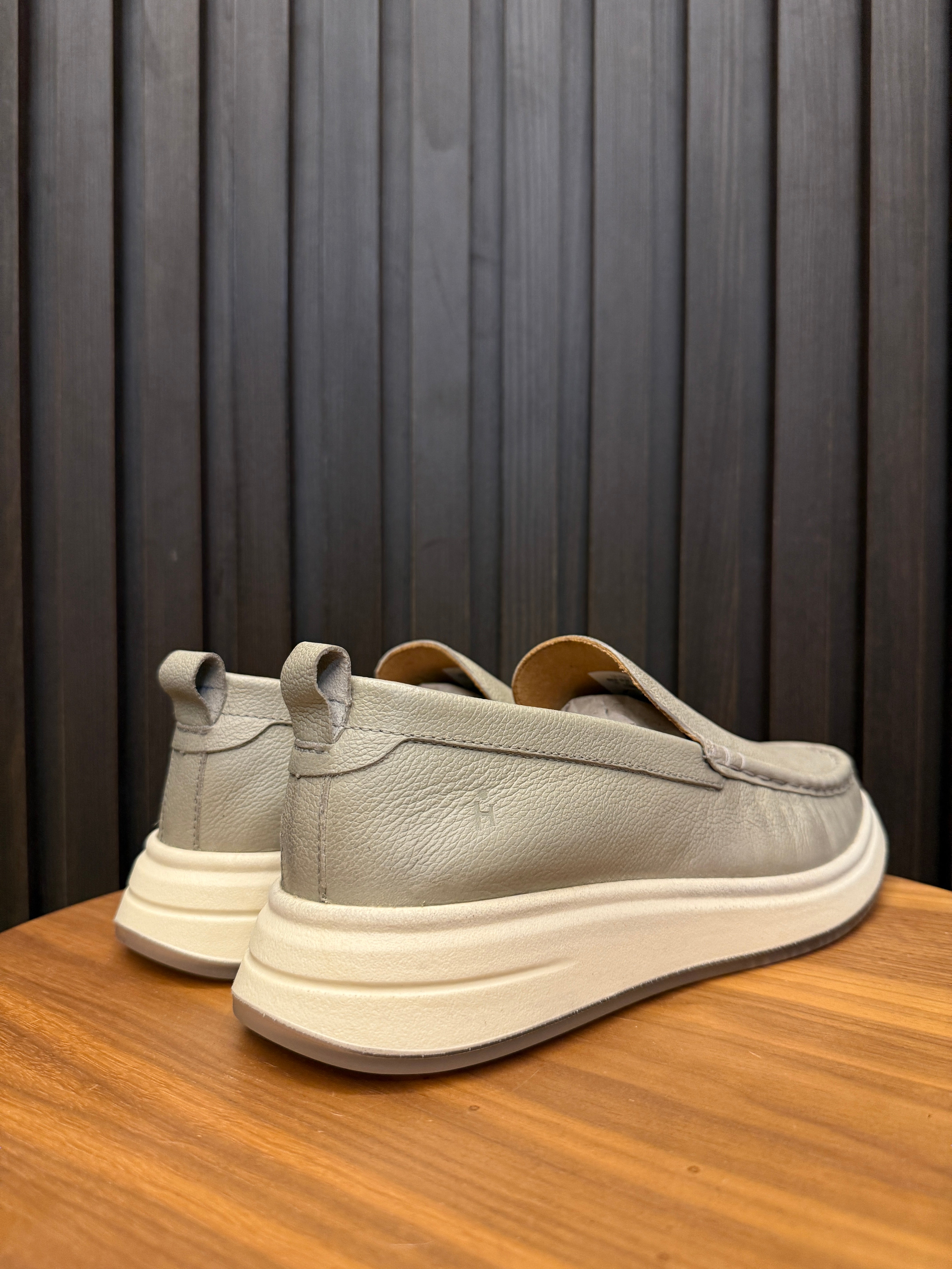 LOAFER COMFORT PONTO H GELO