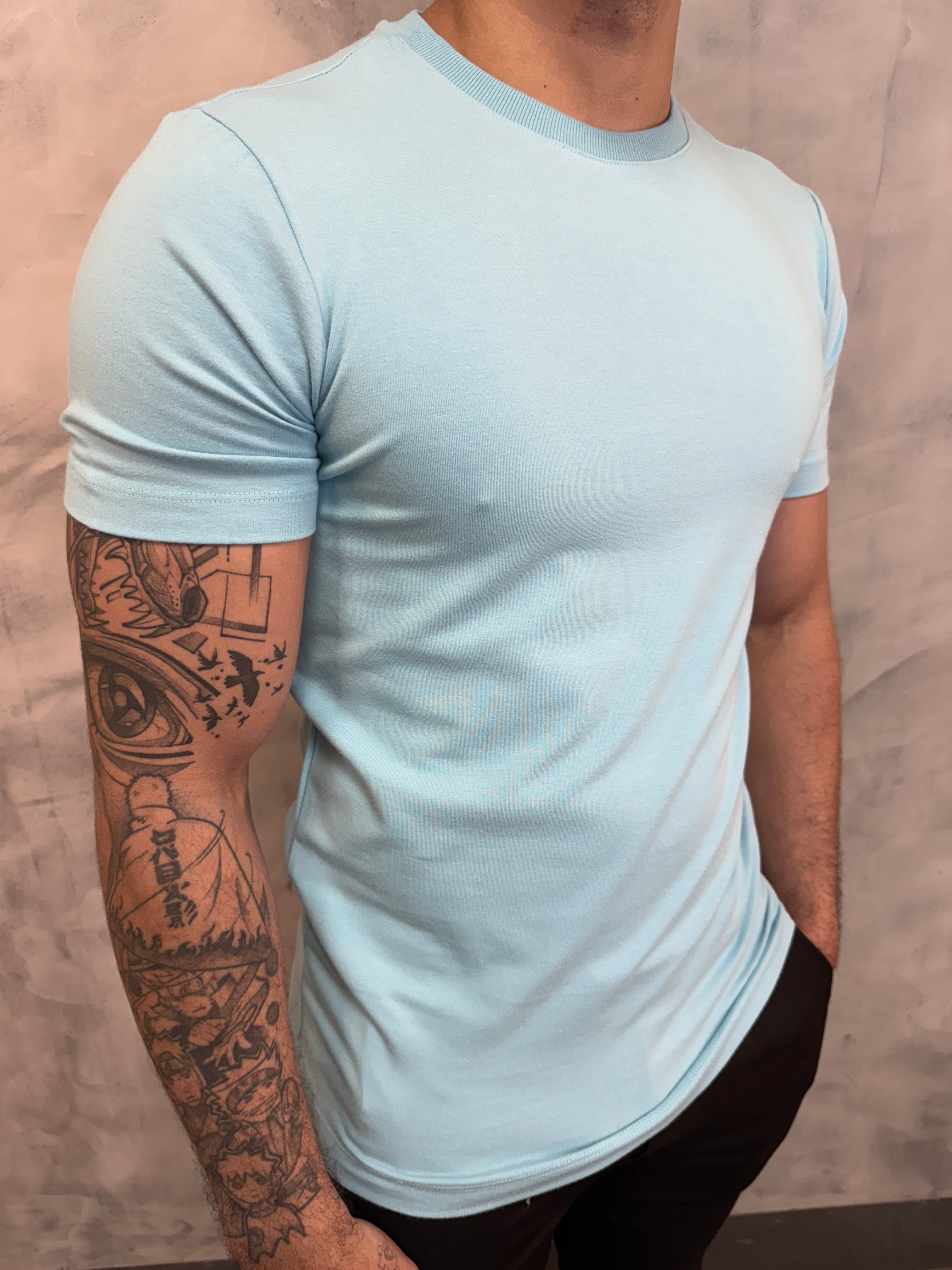 CAMISETA SLIM FIT PONTO H AZUL CIANO