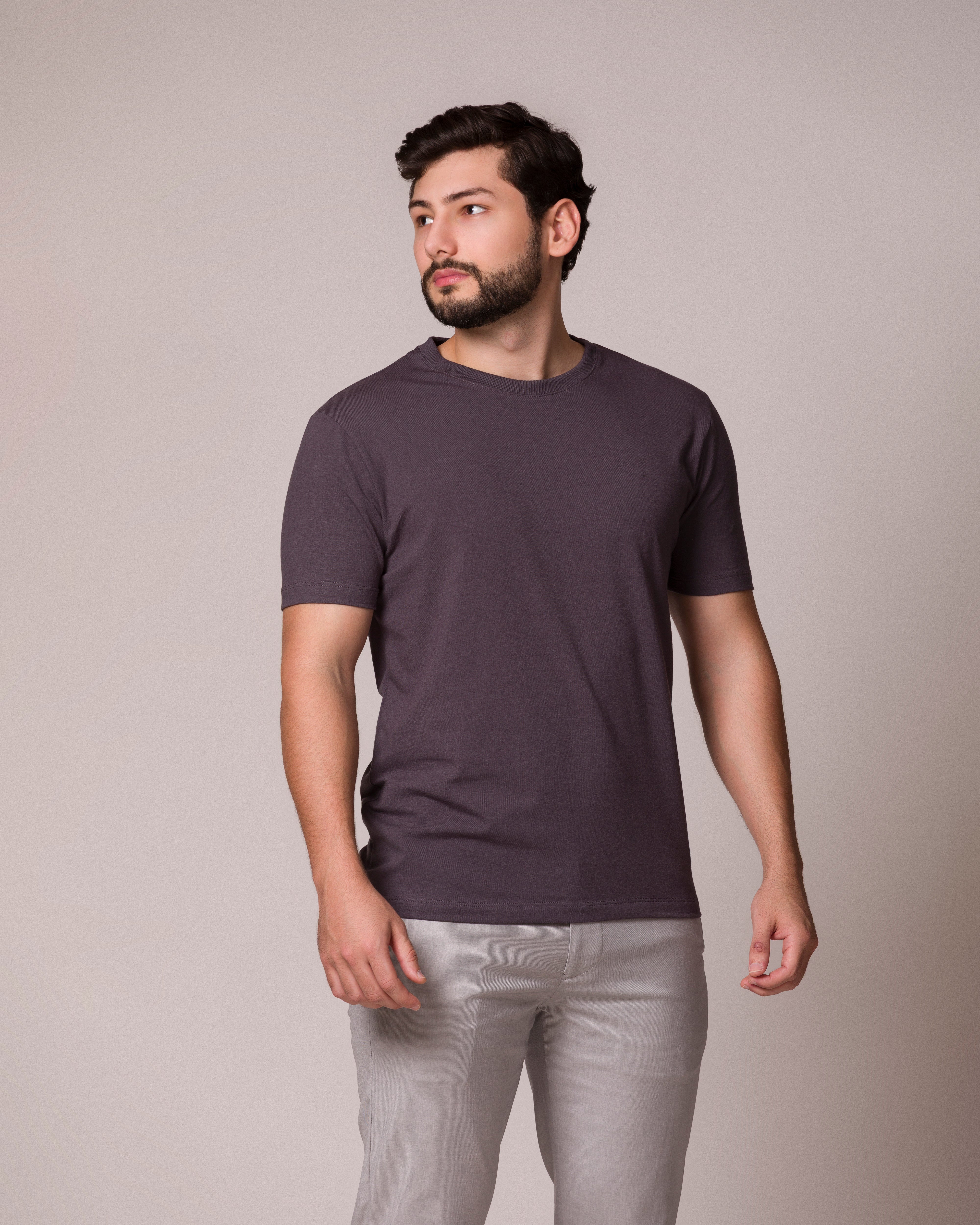 CAMISETA BÁSICA PONTO H CHUMBO