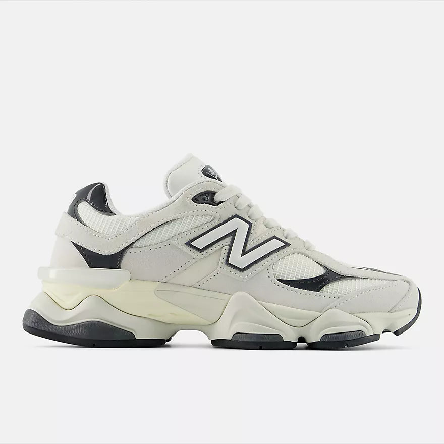 TÊNIS 9060 UNISEX NEW BALANCE BRANCO OFF/ BEGE CLARO