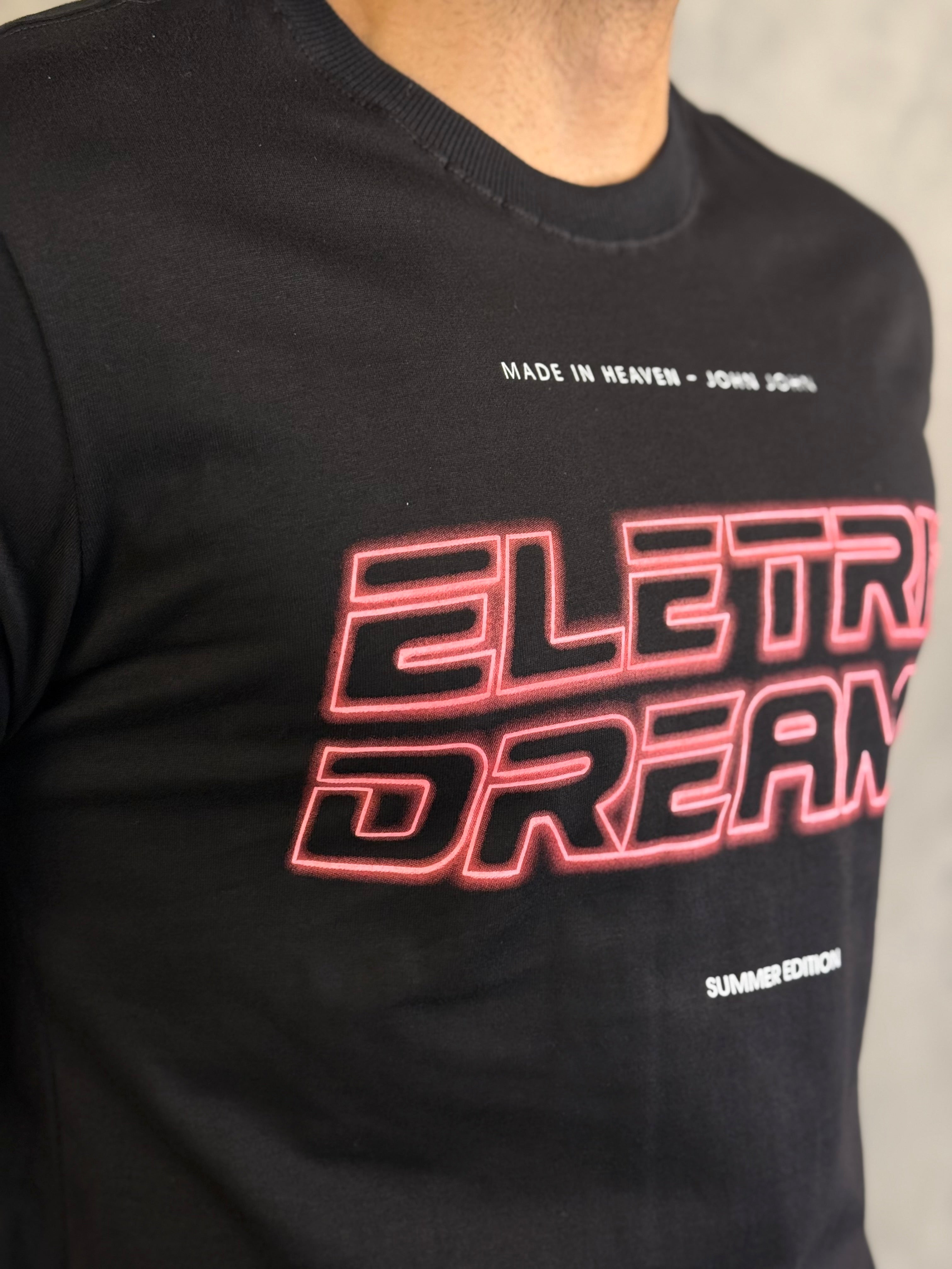 T SHIRT RG CYBER DREAMS JOHN JOHN PRETO