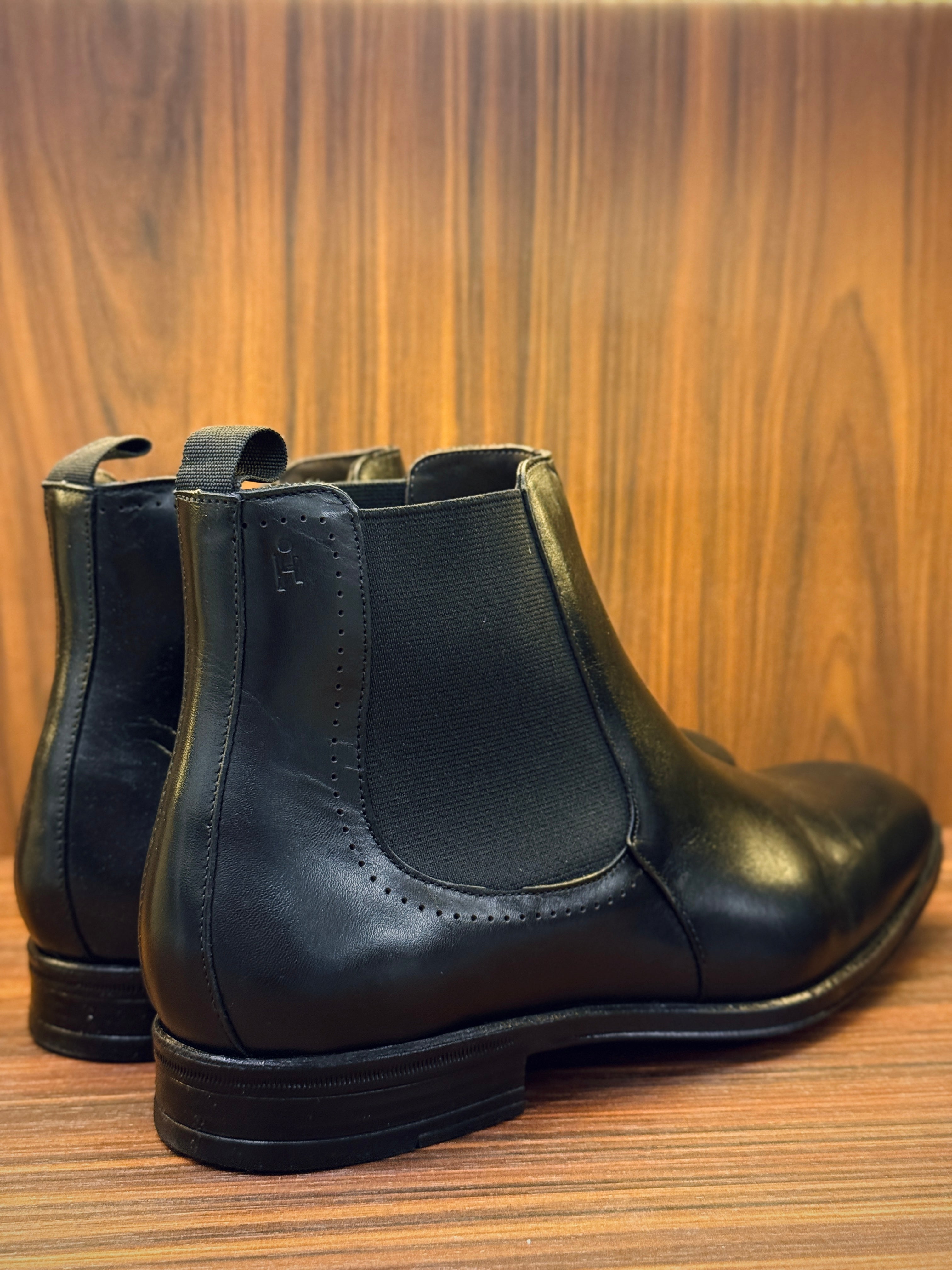 BOTA CHELSEA PONTO H PRETO