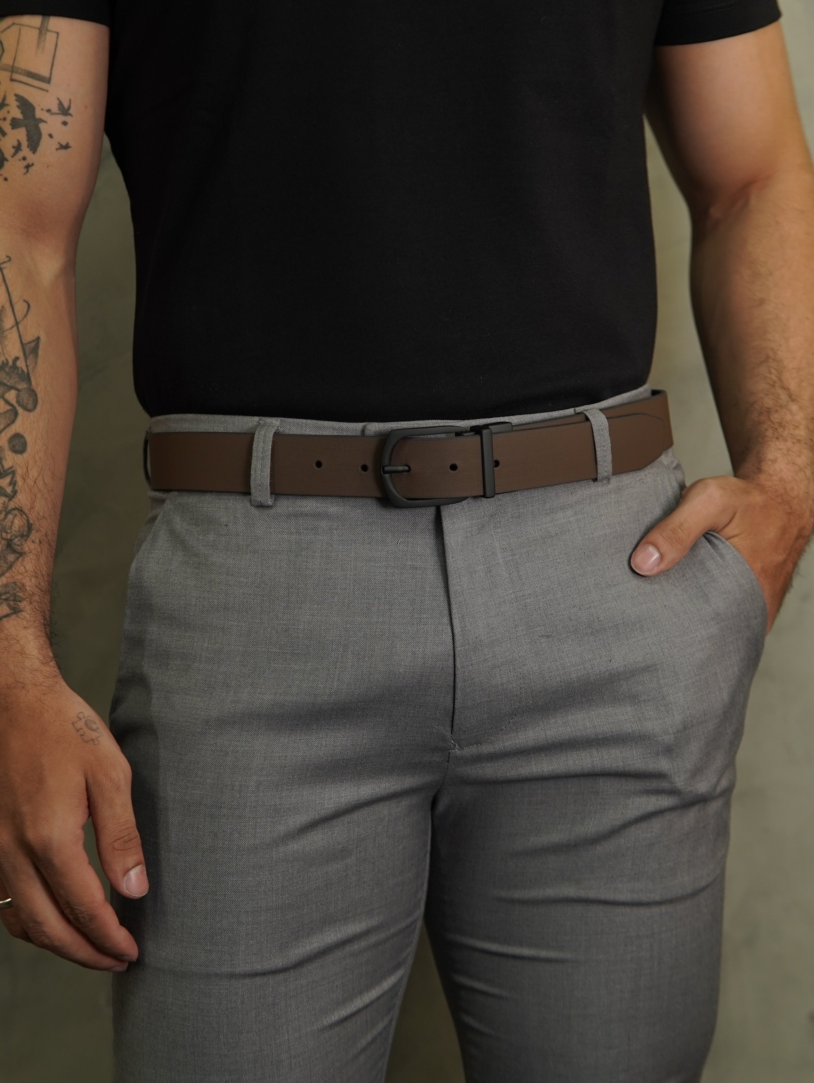 CINTO D/FACE PONTO H CAFÉ/PRETO
