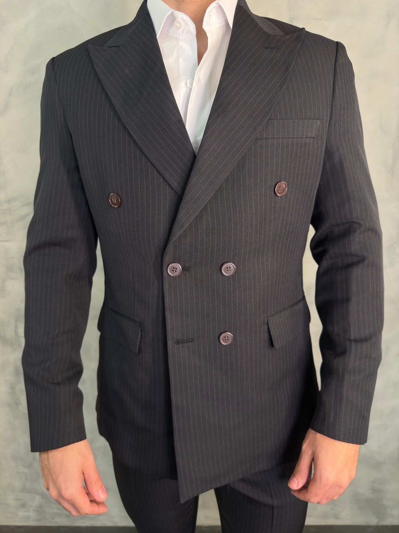 COSTUME SLIM TRANSPASSADO RISCA DE GIZ FATIOTA PRETO