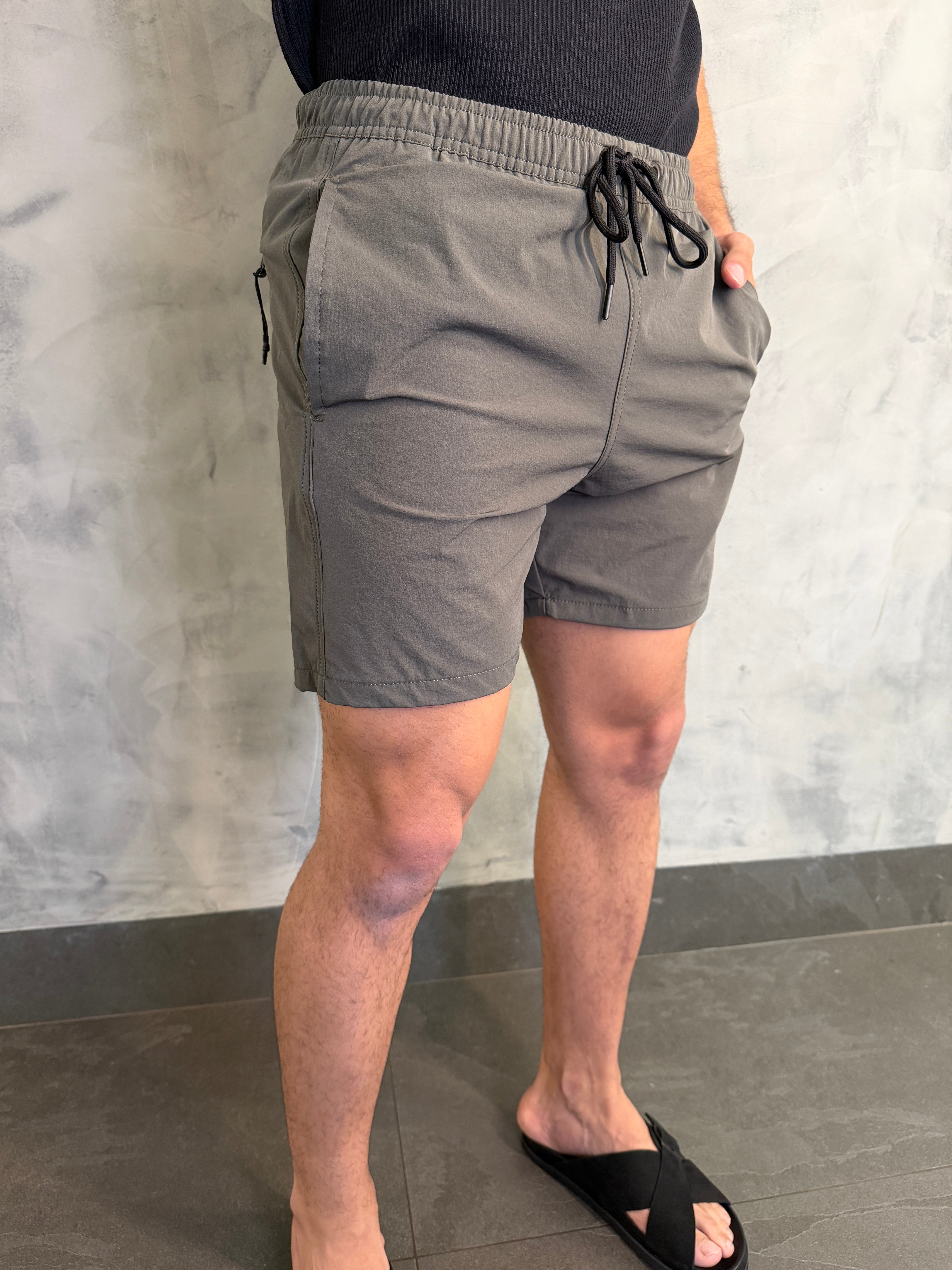 SHORTS CASUAL POLIAMIDA FLEX KINGEJOE VERDE MILITAR