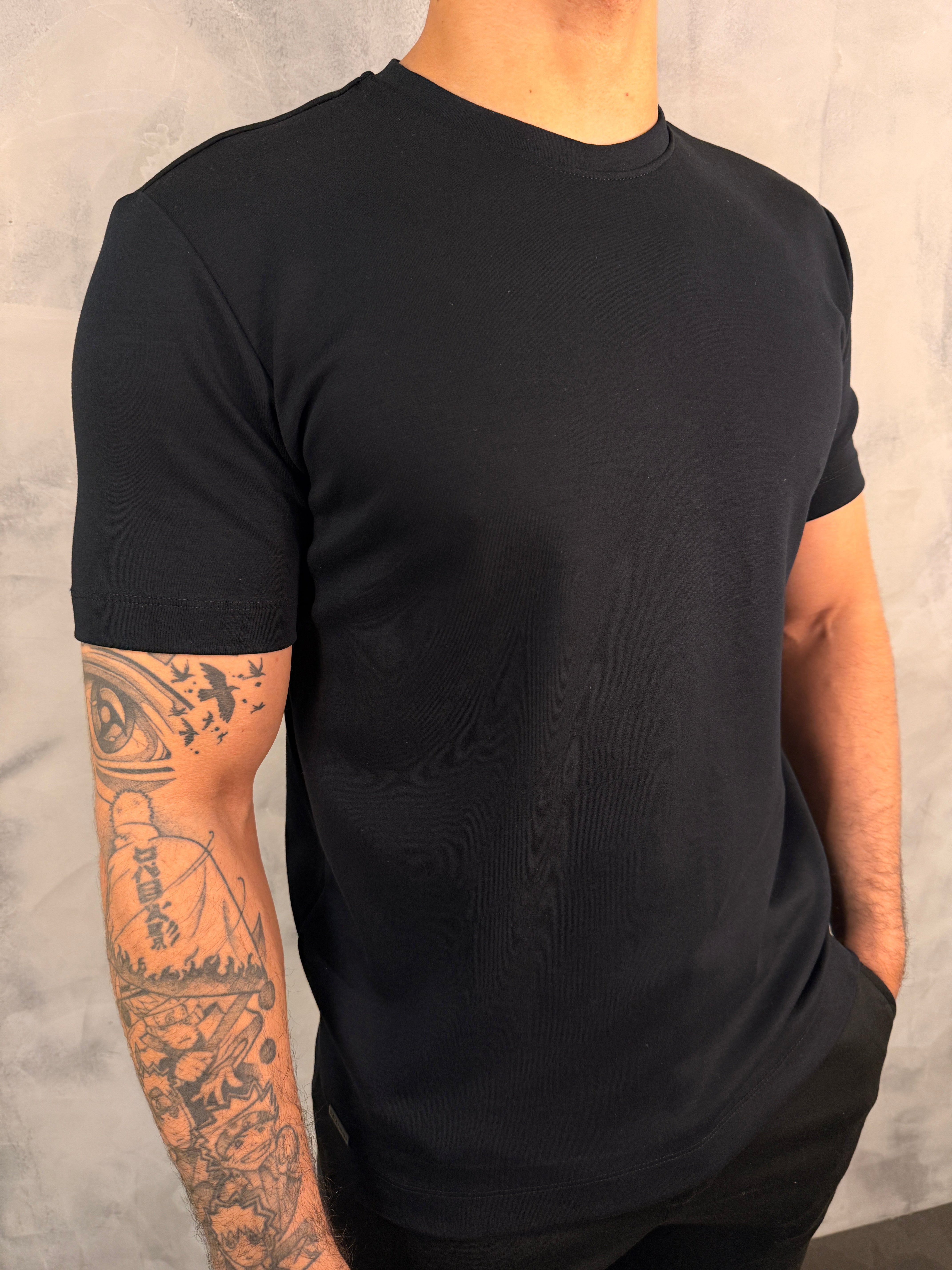 CAMISETA SUEDINE VISCOSE FLEX KINGEJOE PRETO