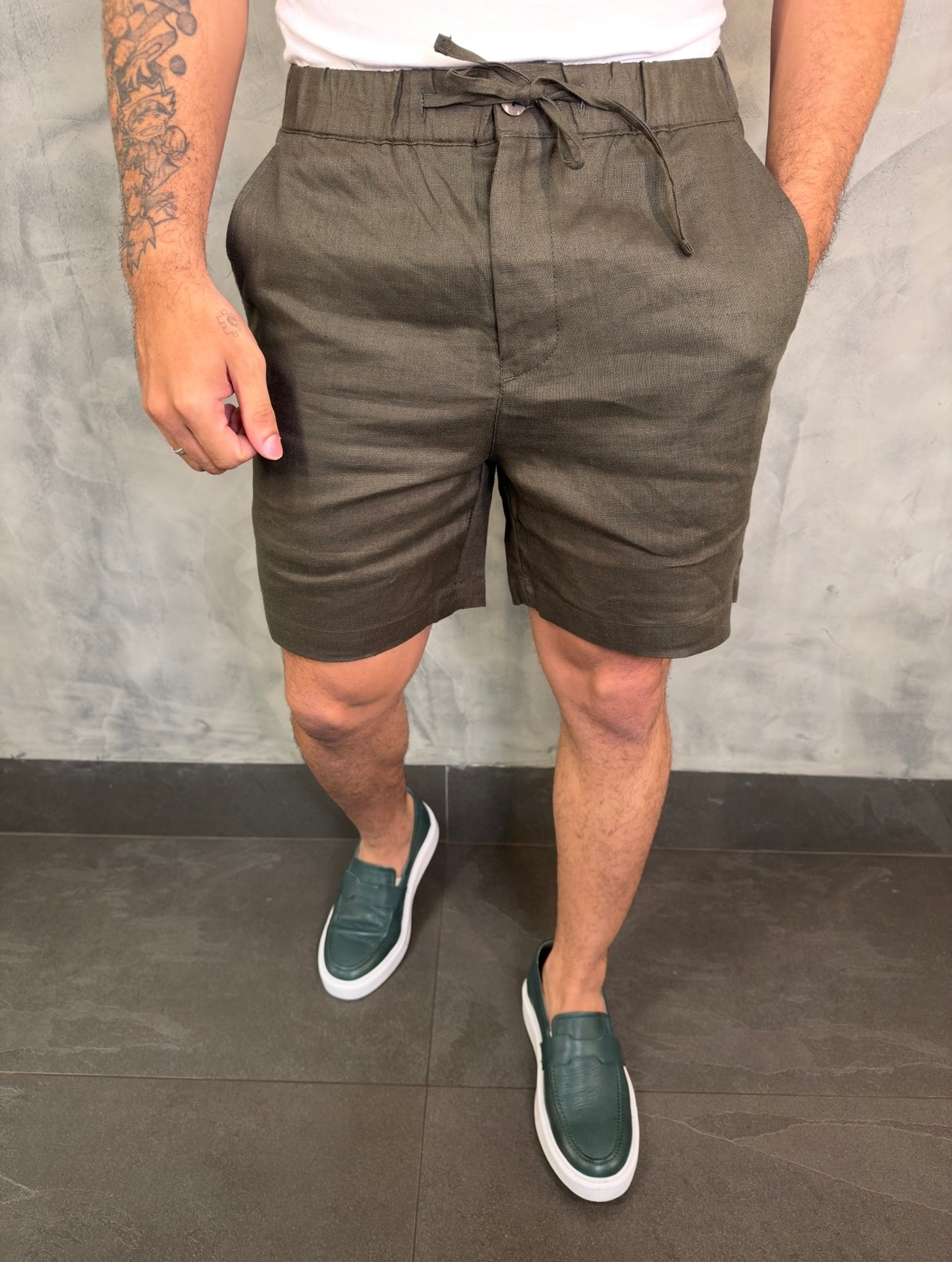 SHORT CASUAL PURO LINHO PONTO H
