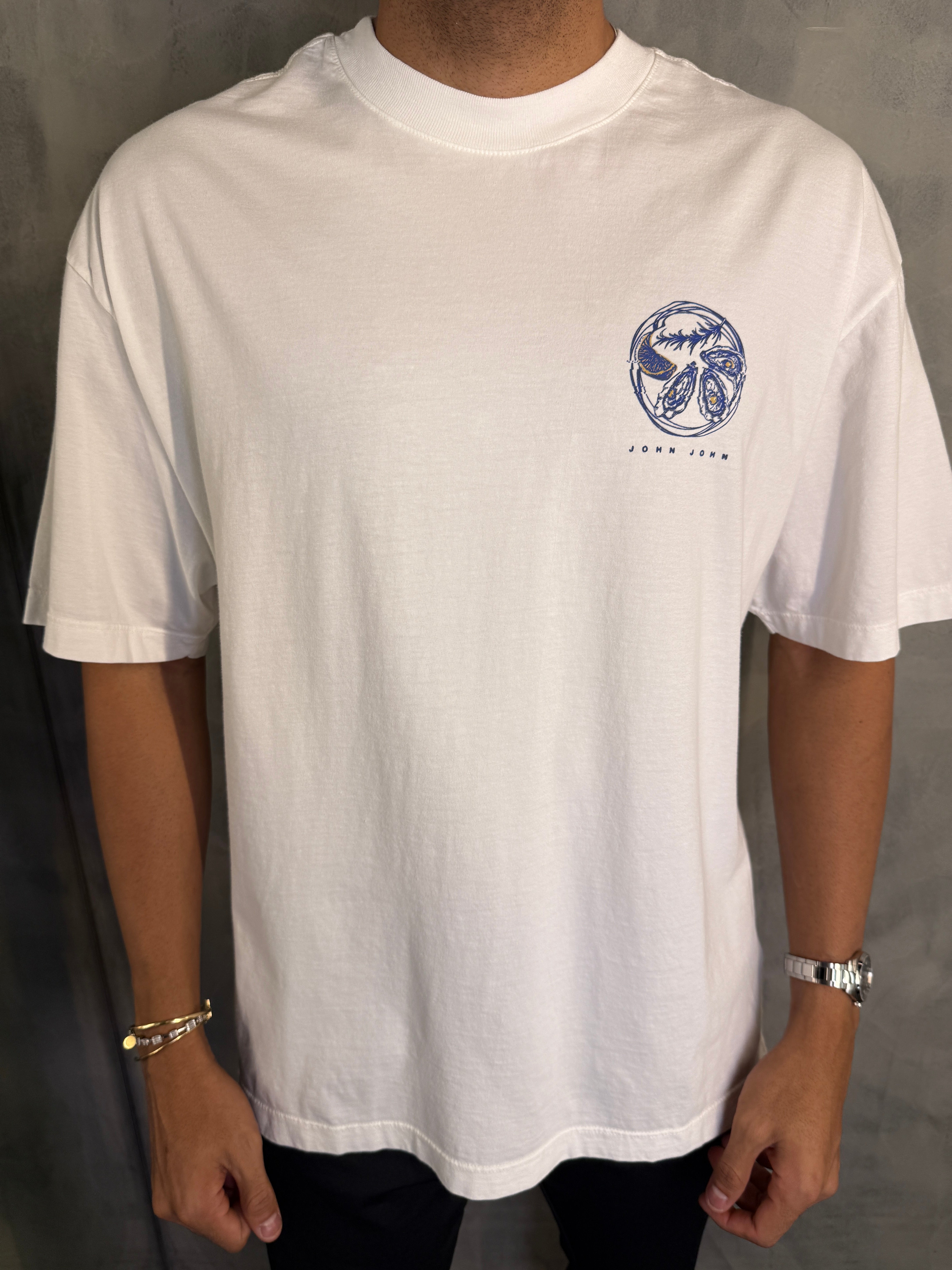 T SHIRT BOX DELICIOUS TASTE JOHN JOHN OFF WHITE