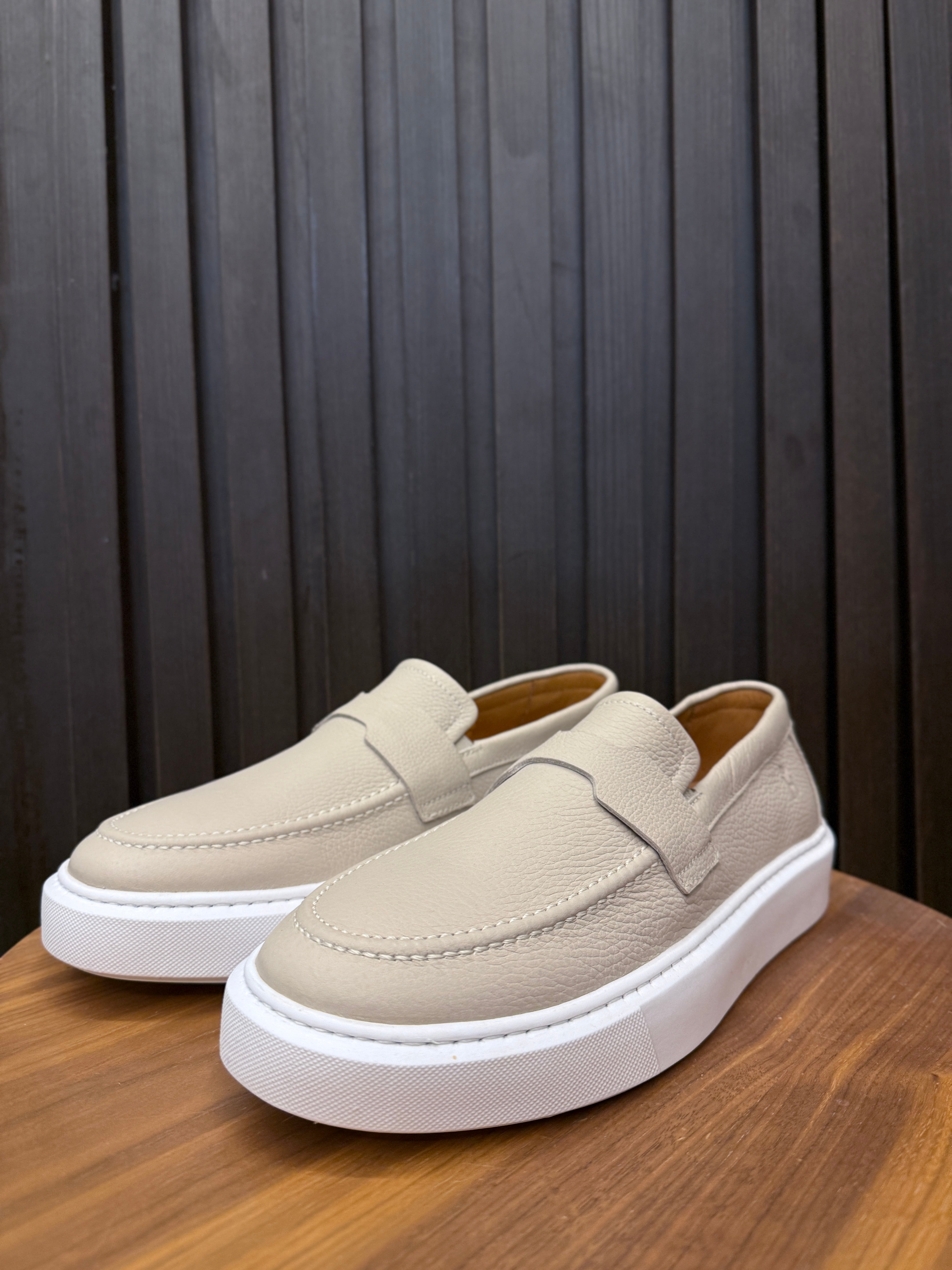 SLIP ON HORUS PONTO H OFF WHITE
