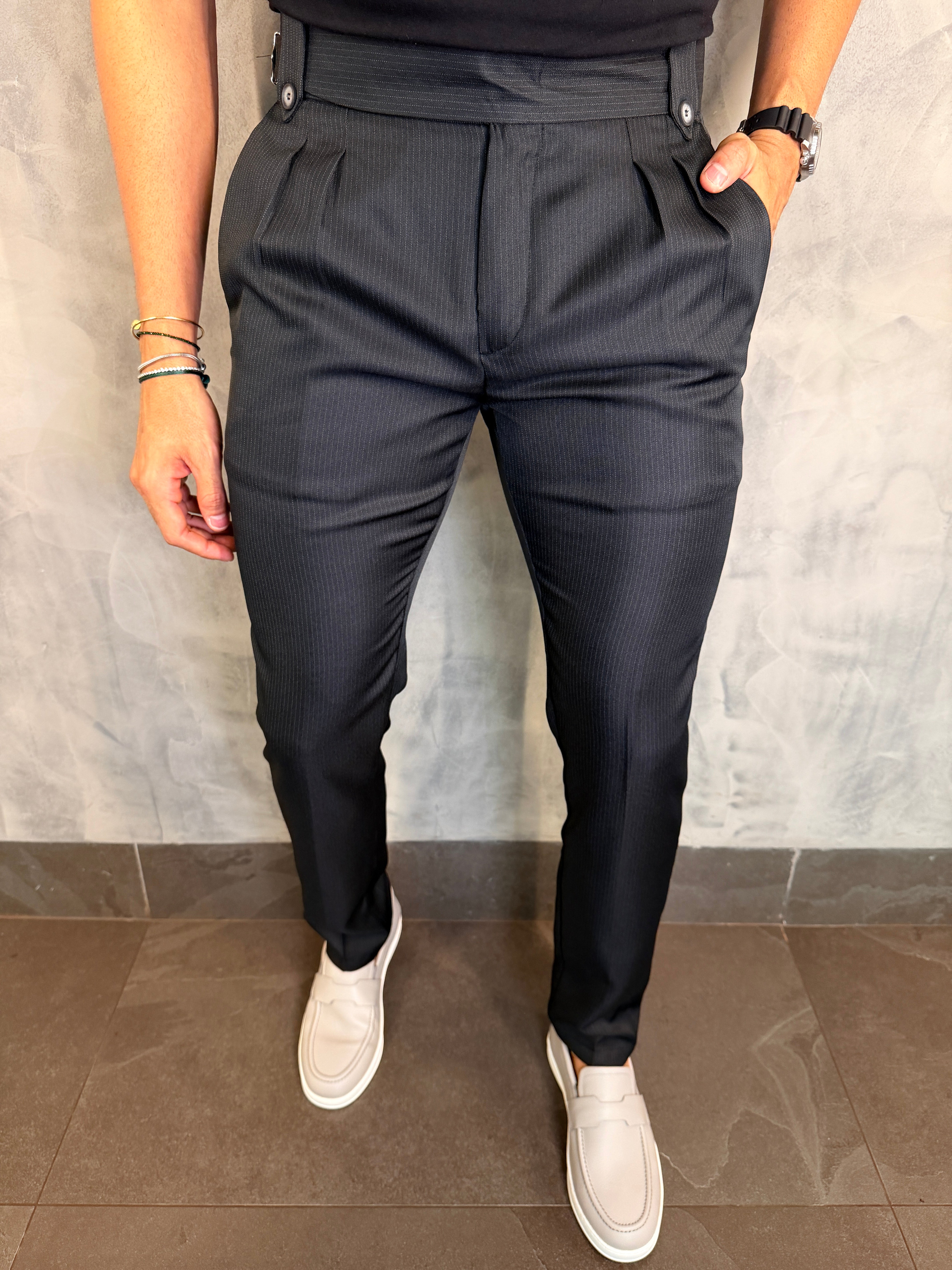 CALÇA ALF. GURKHA LISBOA PONTO H RISCA DE GIZ PRETO
