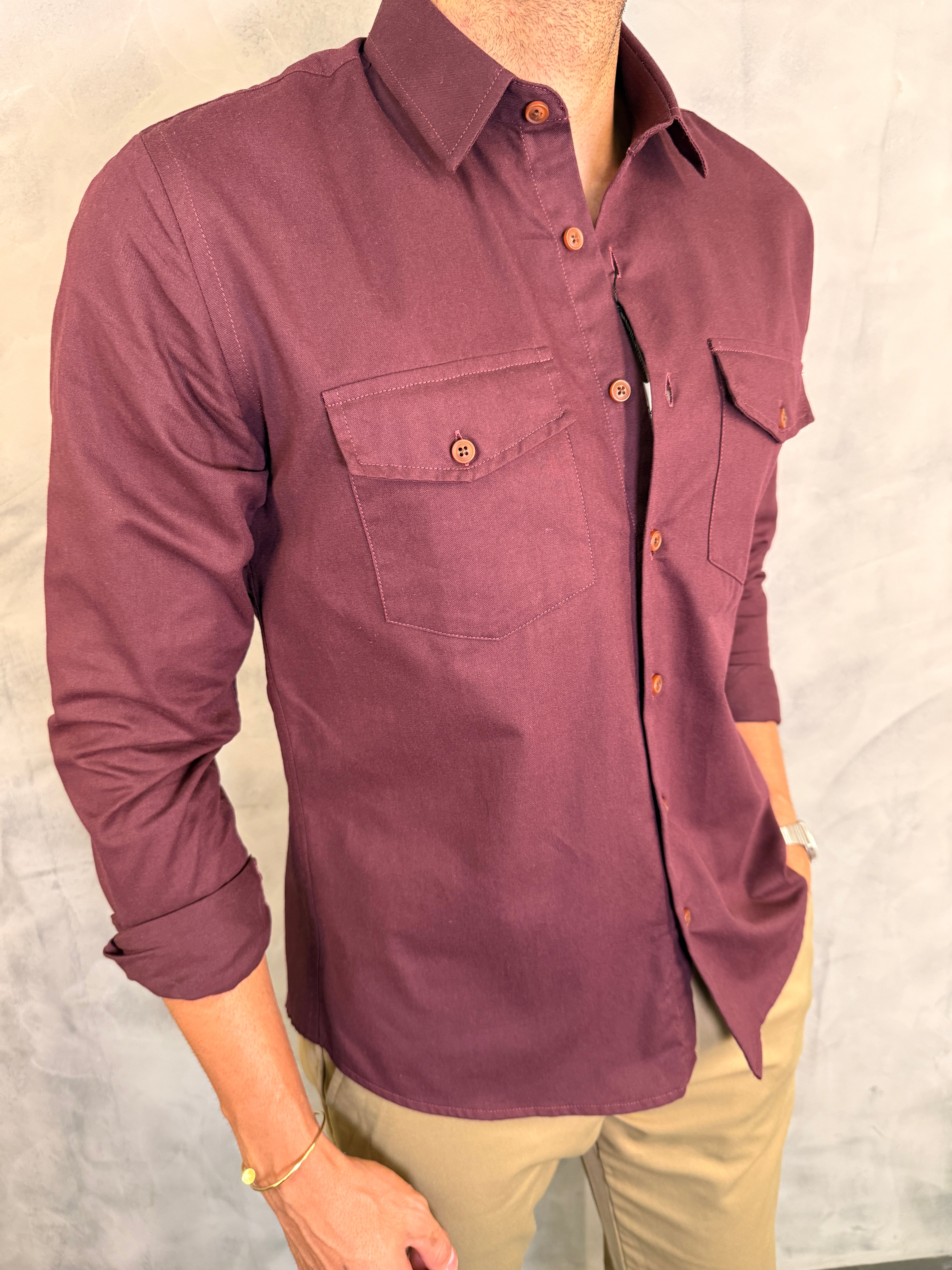 CAMISA M/L DE SARJA PONTO H VINHO