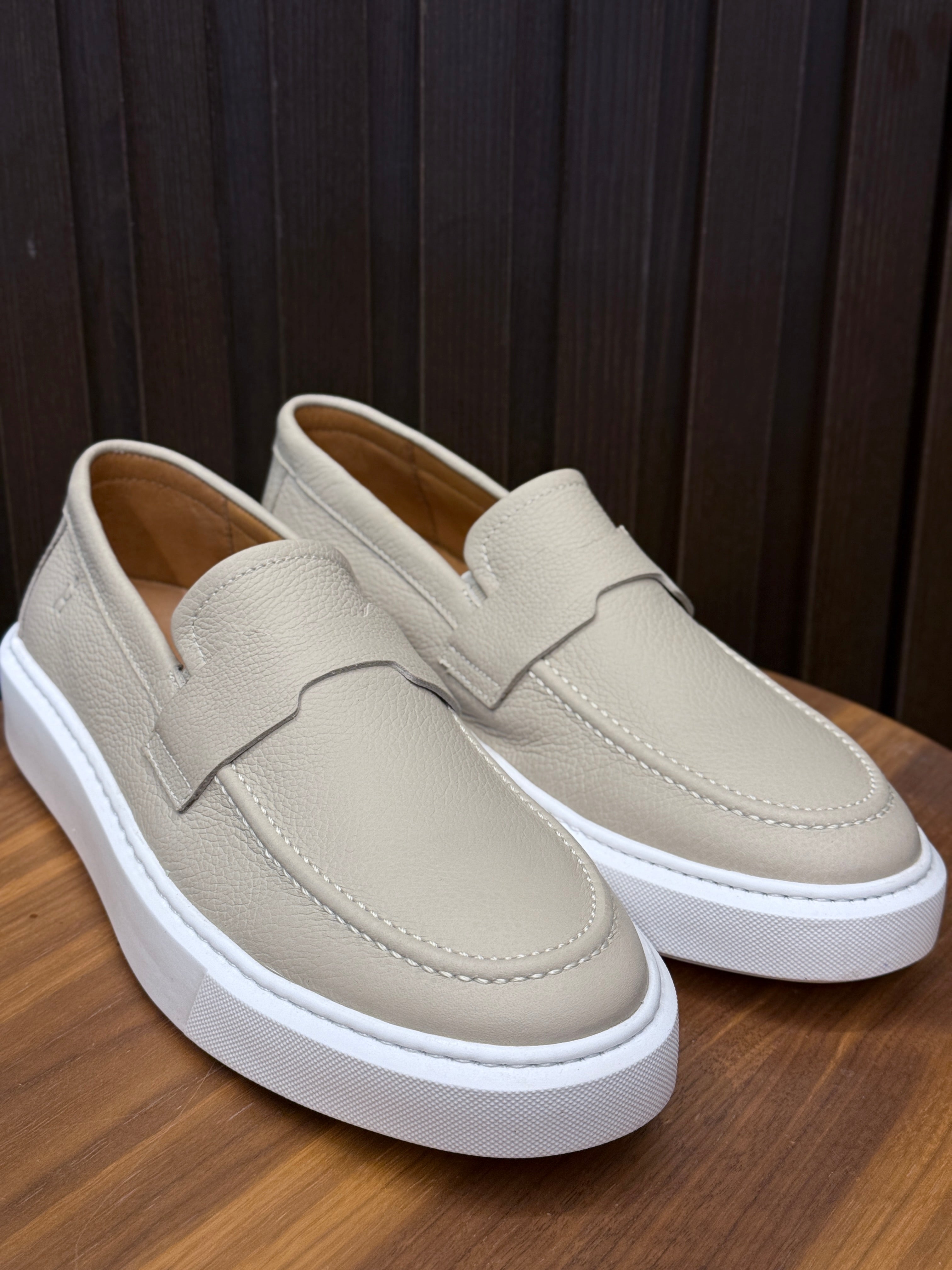 SLIP ON HORUS PONTO H OFF WHITE