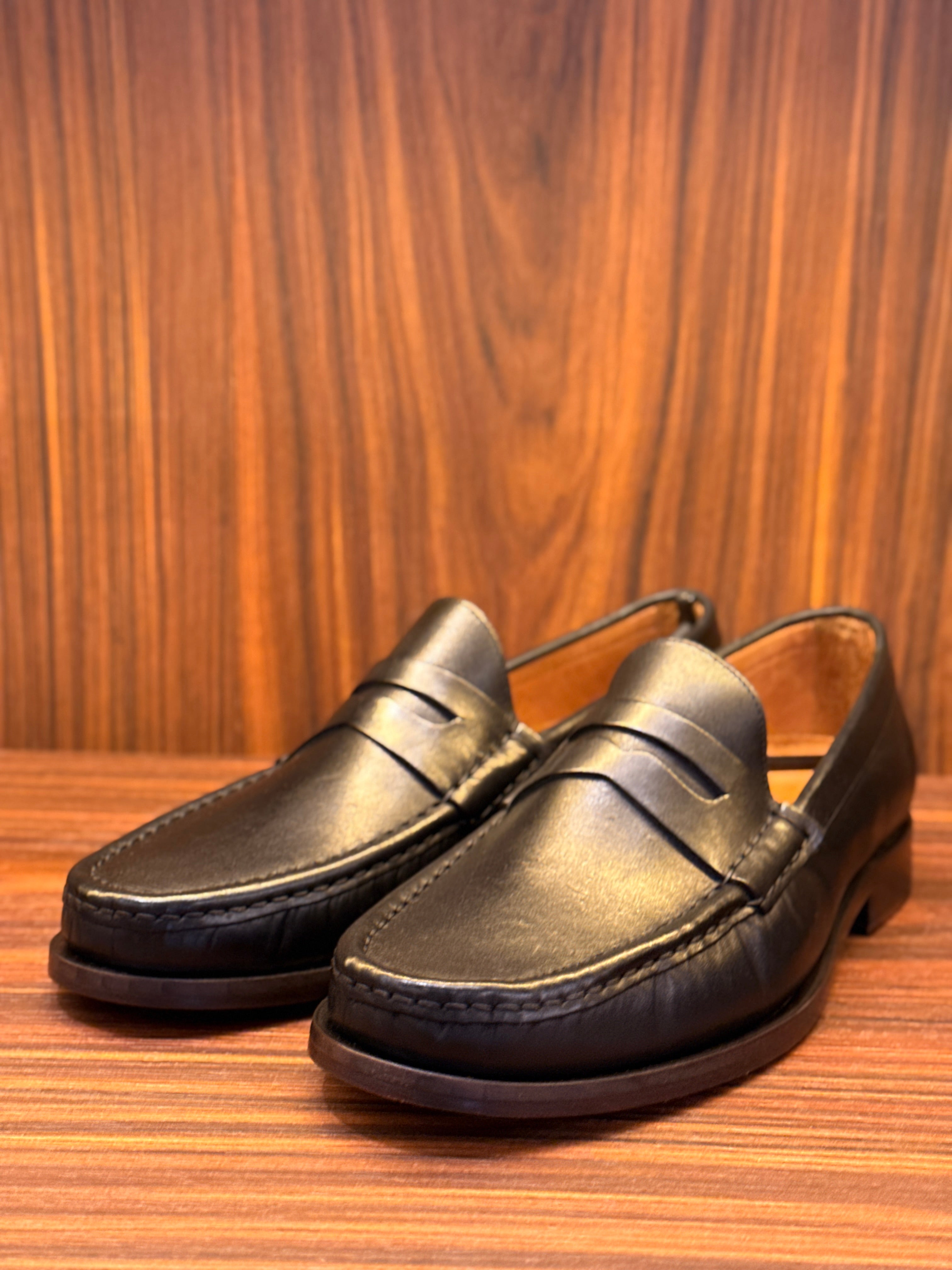 LOAFER SAVILLE COURO LISO ARMIATHO PRETO