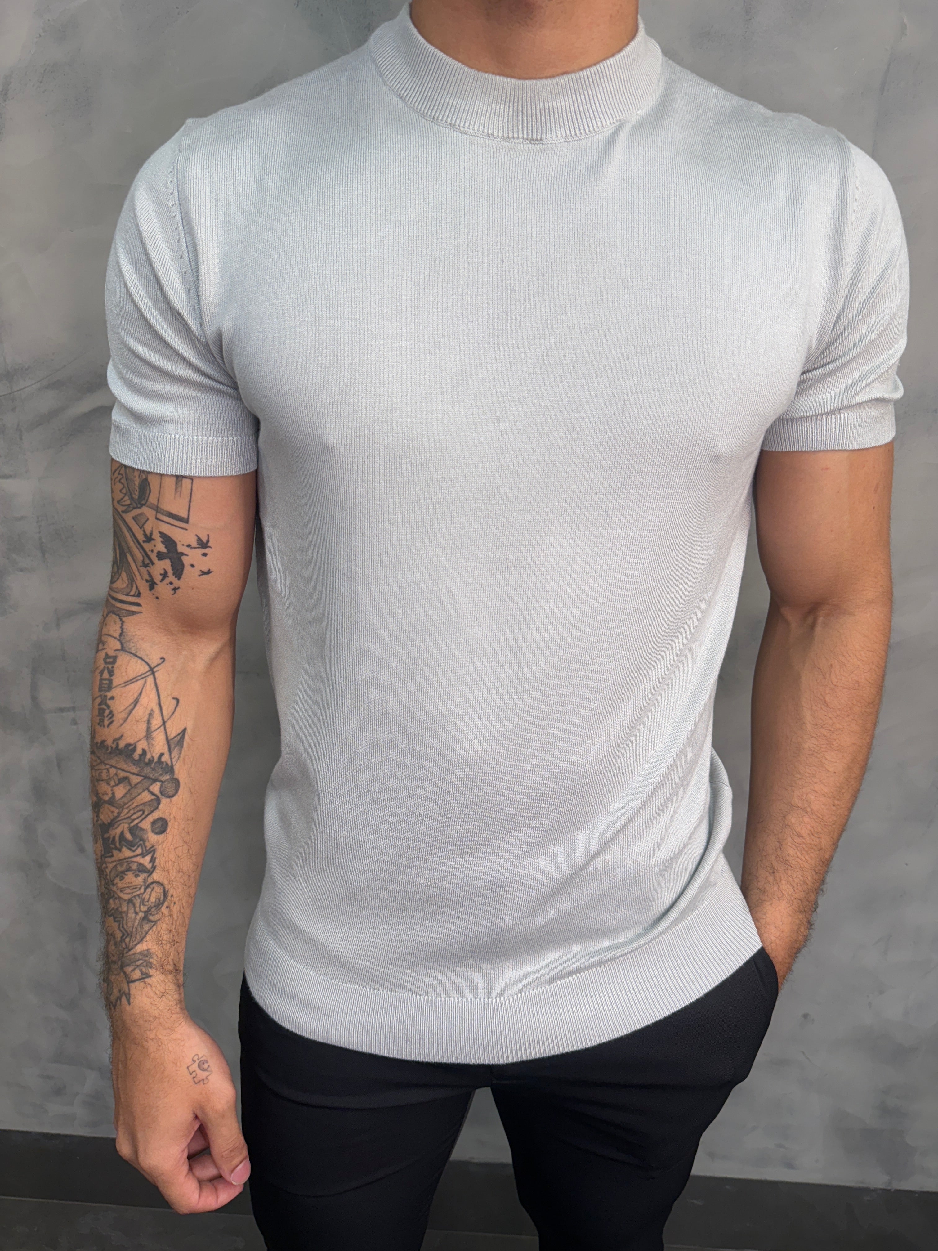 CAMISETA GOLA ALTA TRICOT PONTO H