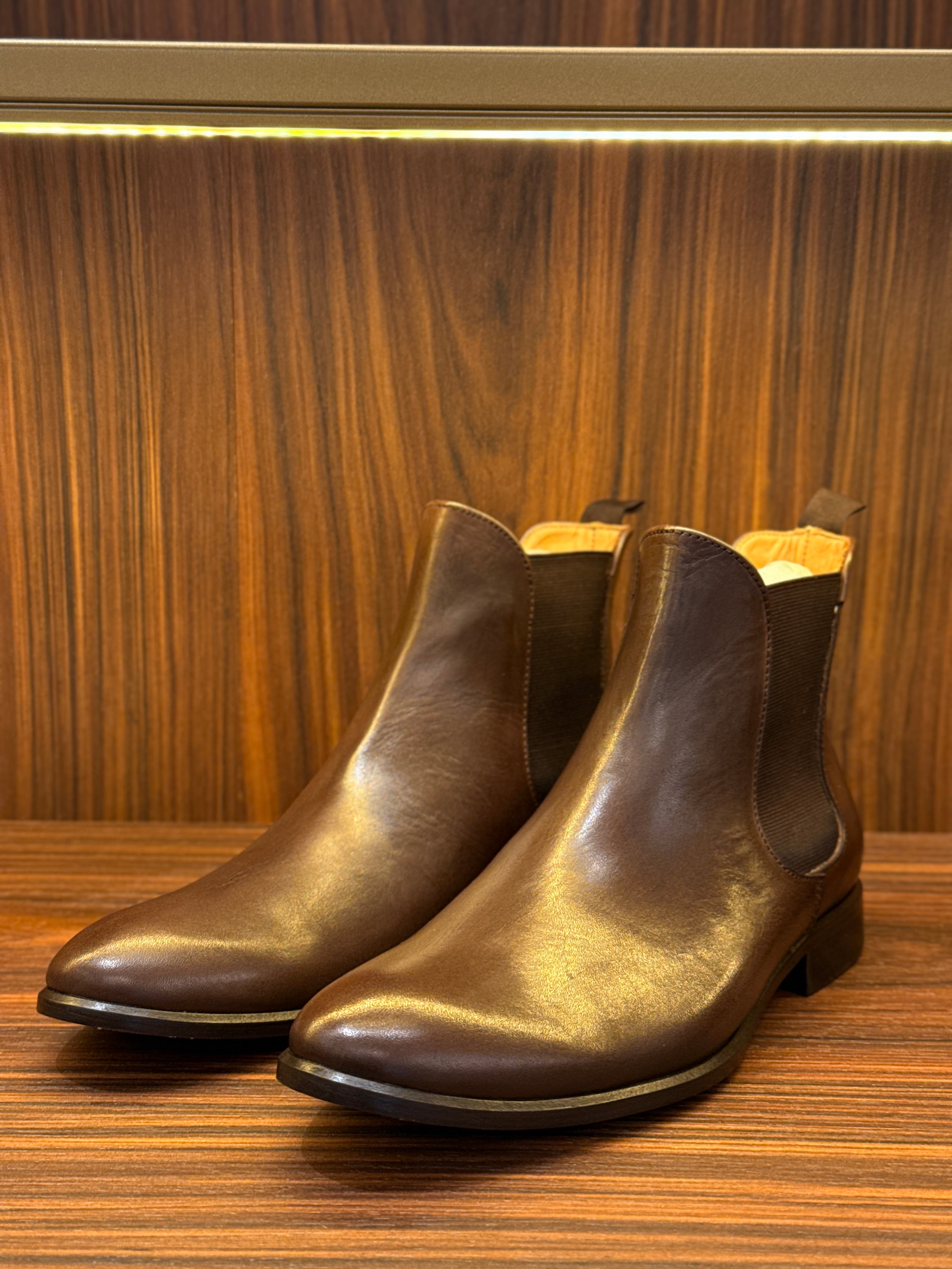 BOTA CHELSEA ENGLAND ARMIATHO MOCA