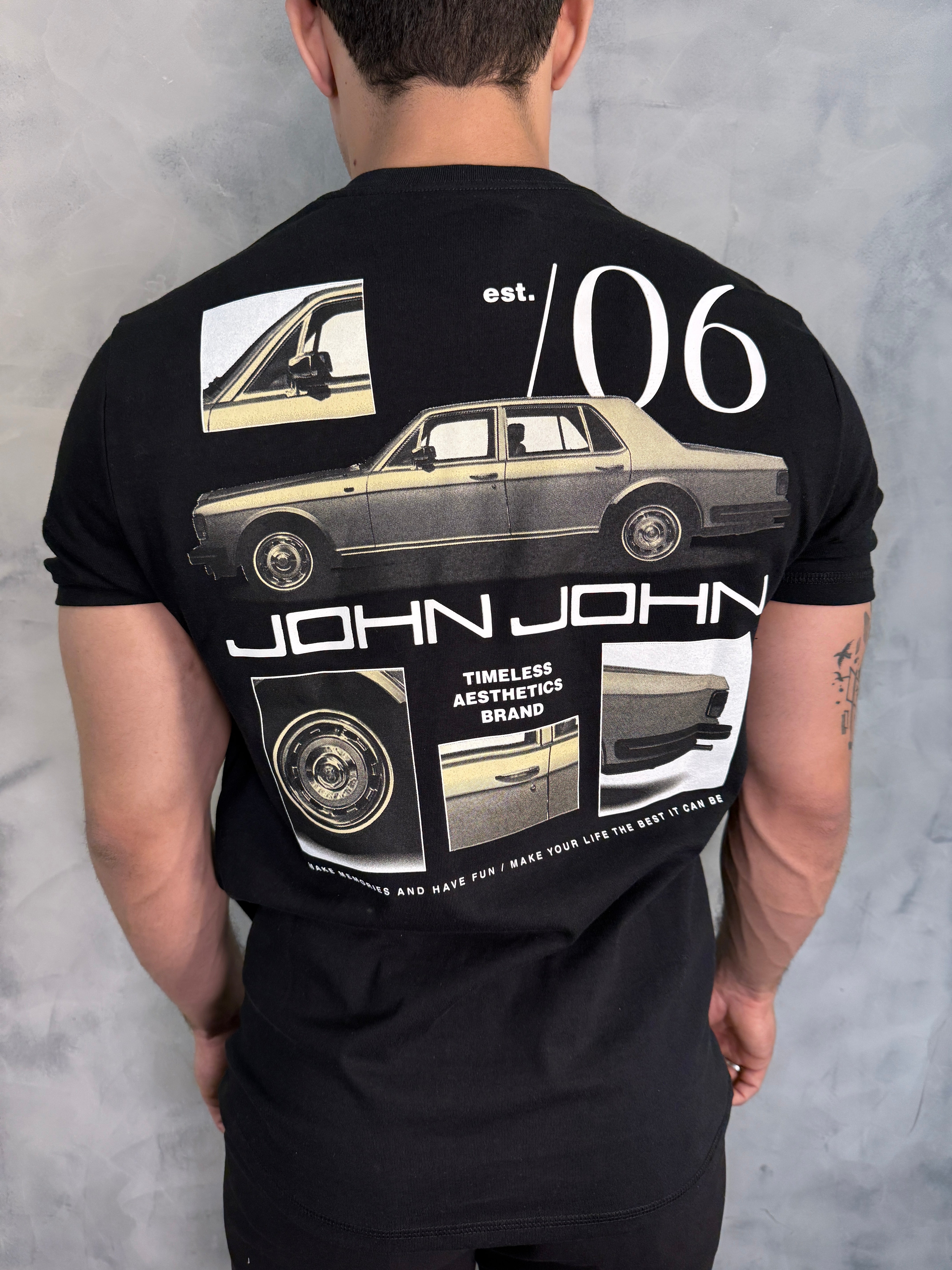 T SHIRT RG CAR SIDES BLACK JOHN JOHN PRETO