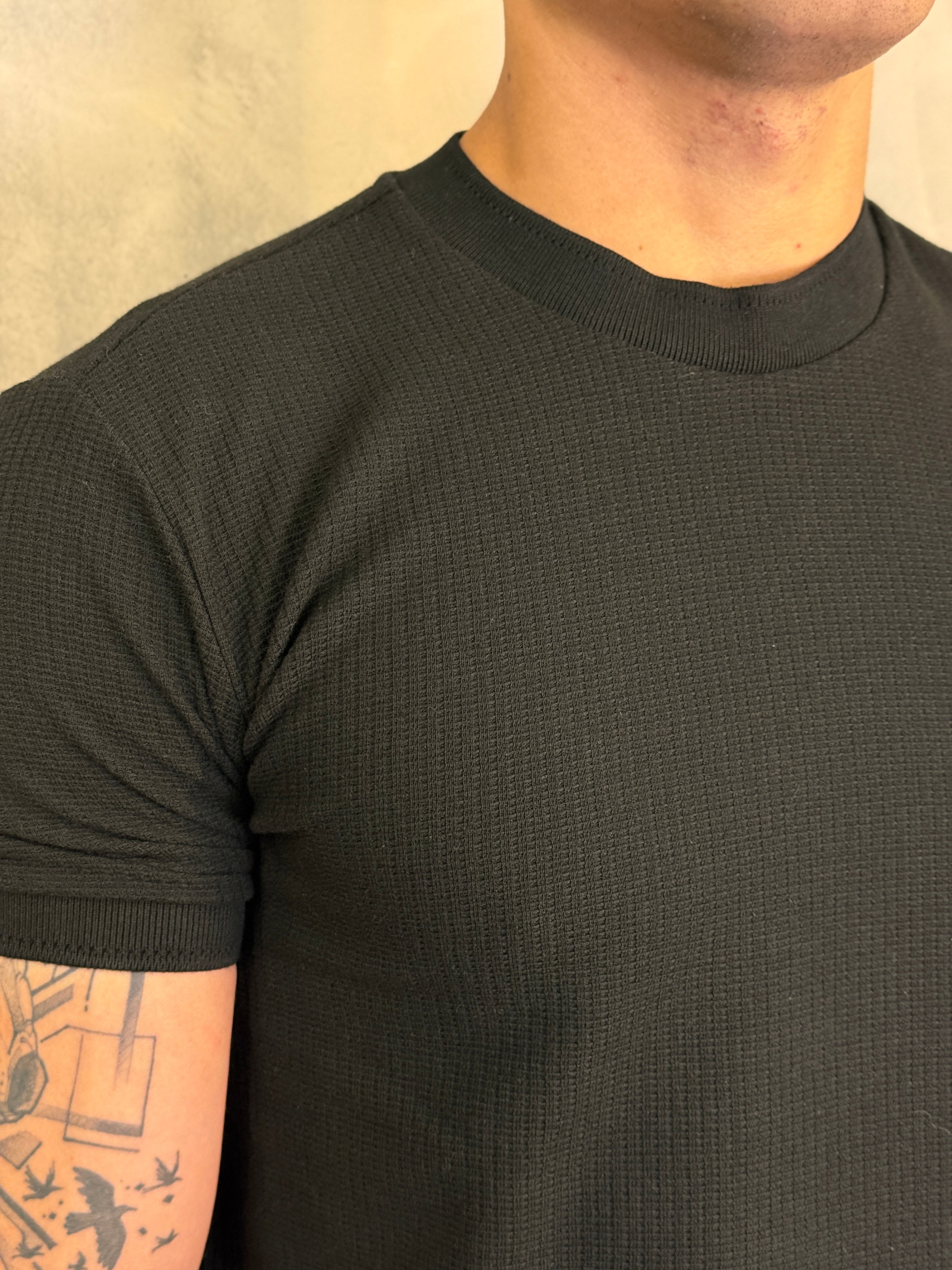 CAMISETA TEXTURA TRICOT SPORT KINGEJOE PRETO
