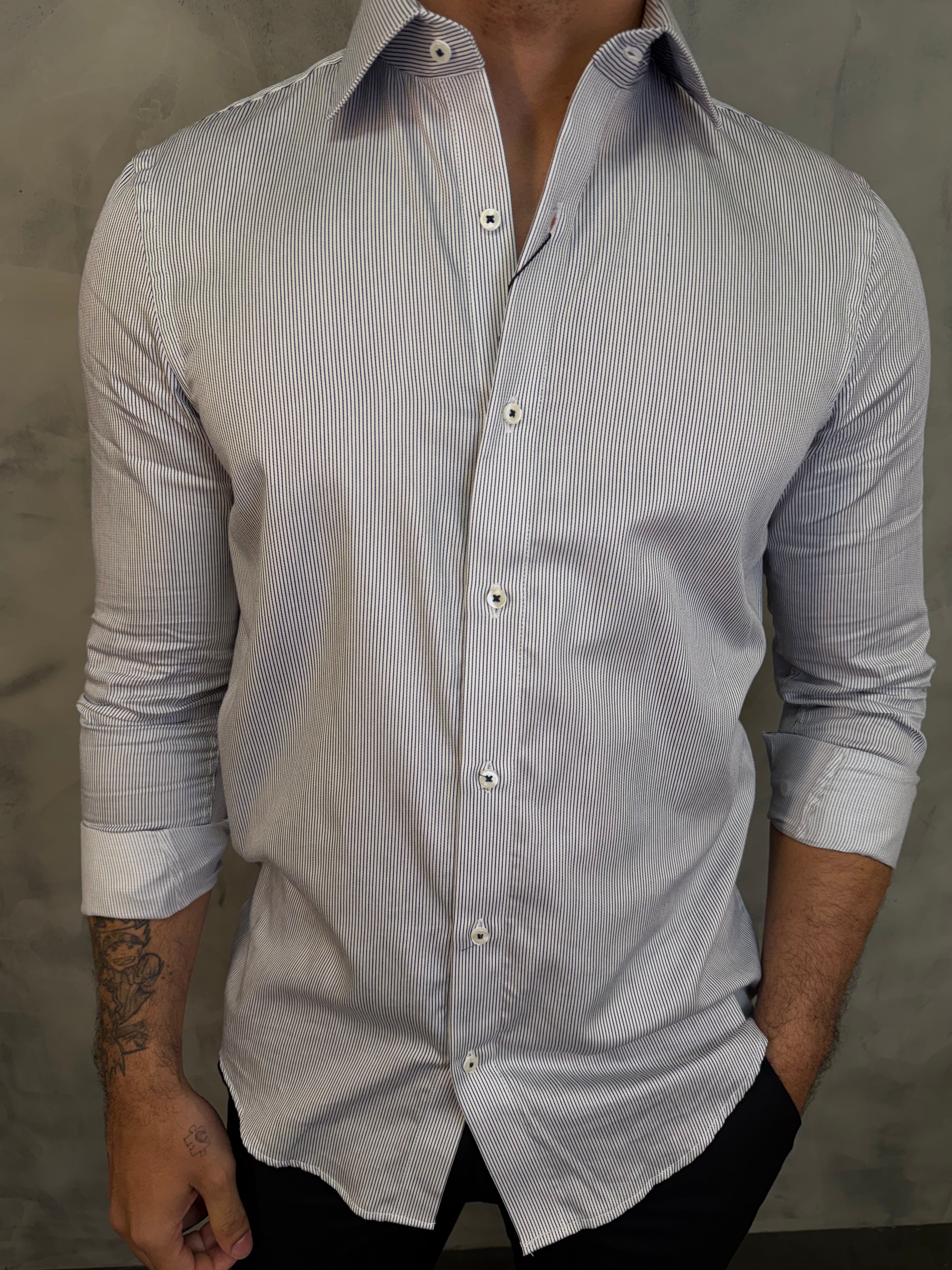 CAMISA M/L RIVIERA LISTRAS ARMIATHO PRETO
