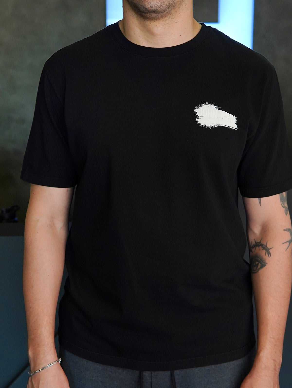 T SHIRT STATE OF MIND JOHN JOHN PRETO