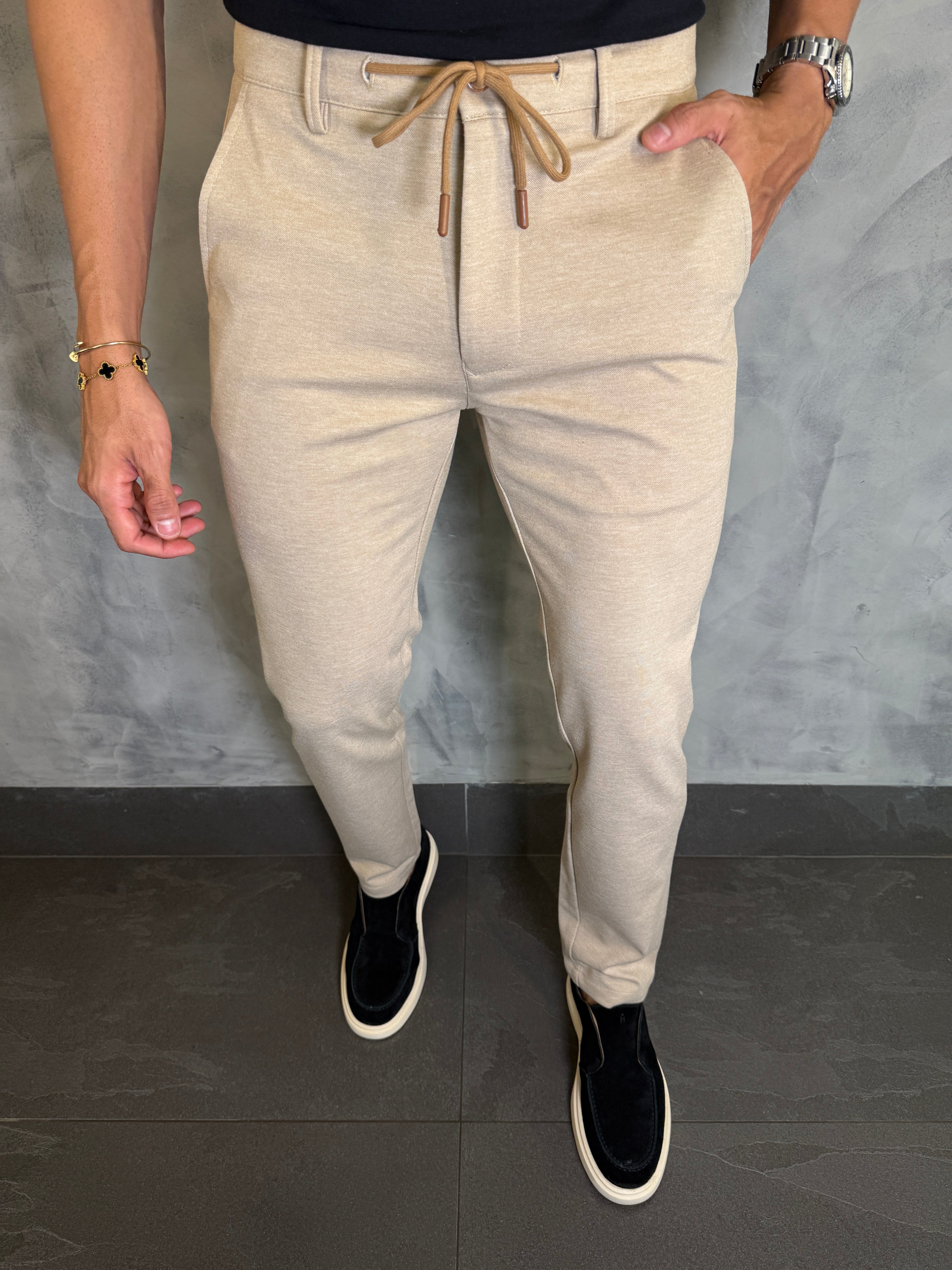 CALÇA ALF. SKINNY MALHA C/ CADARÇO PONTO H BEGE