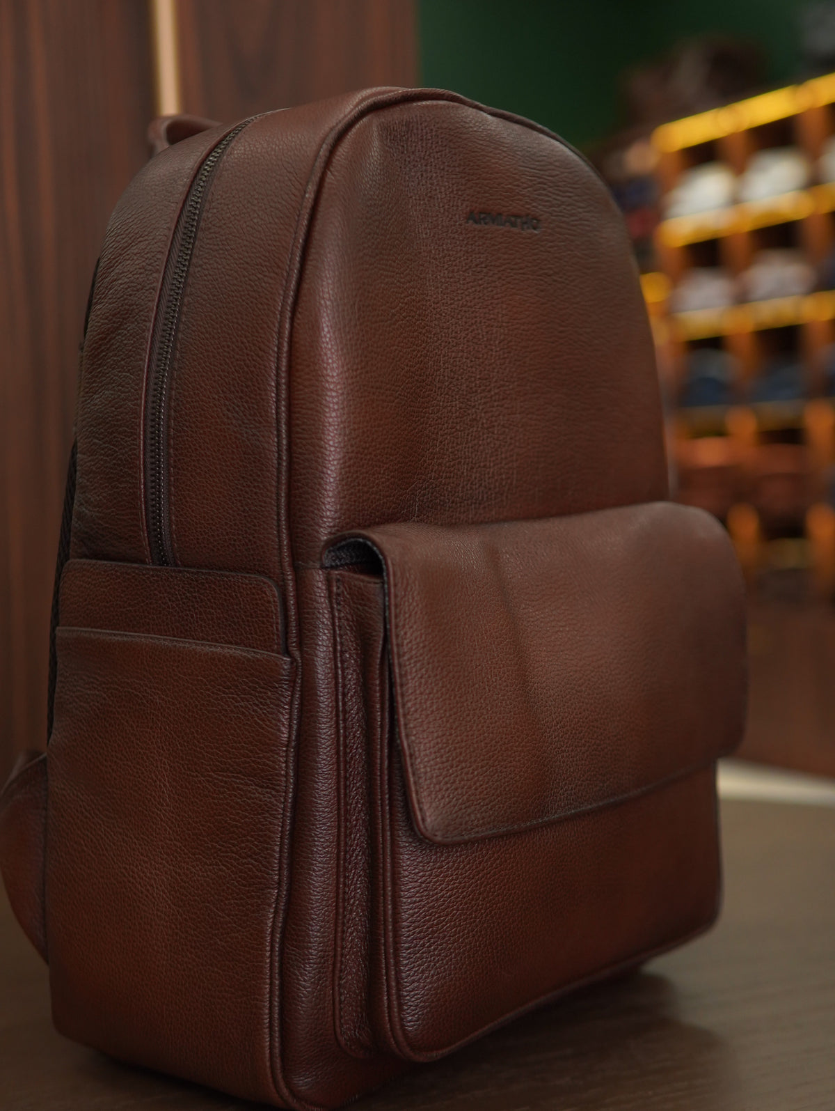 MOCHILA M139-A CABERNET ARMIATHO CONHAQUE