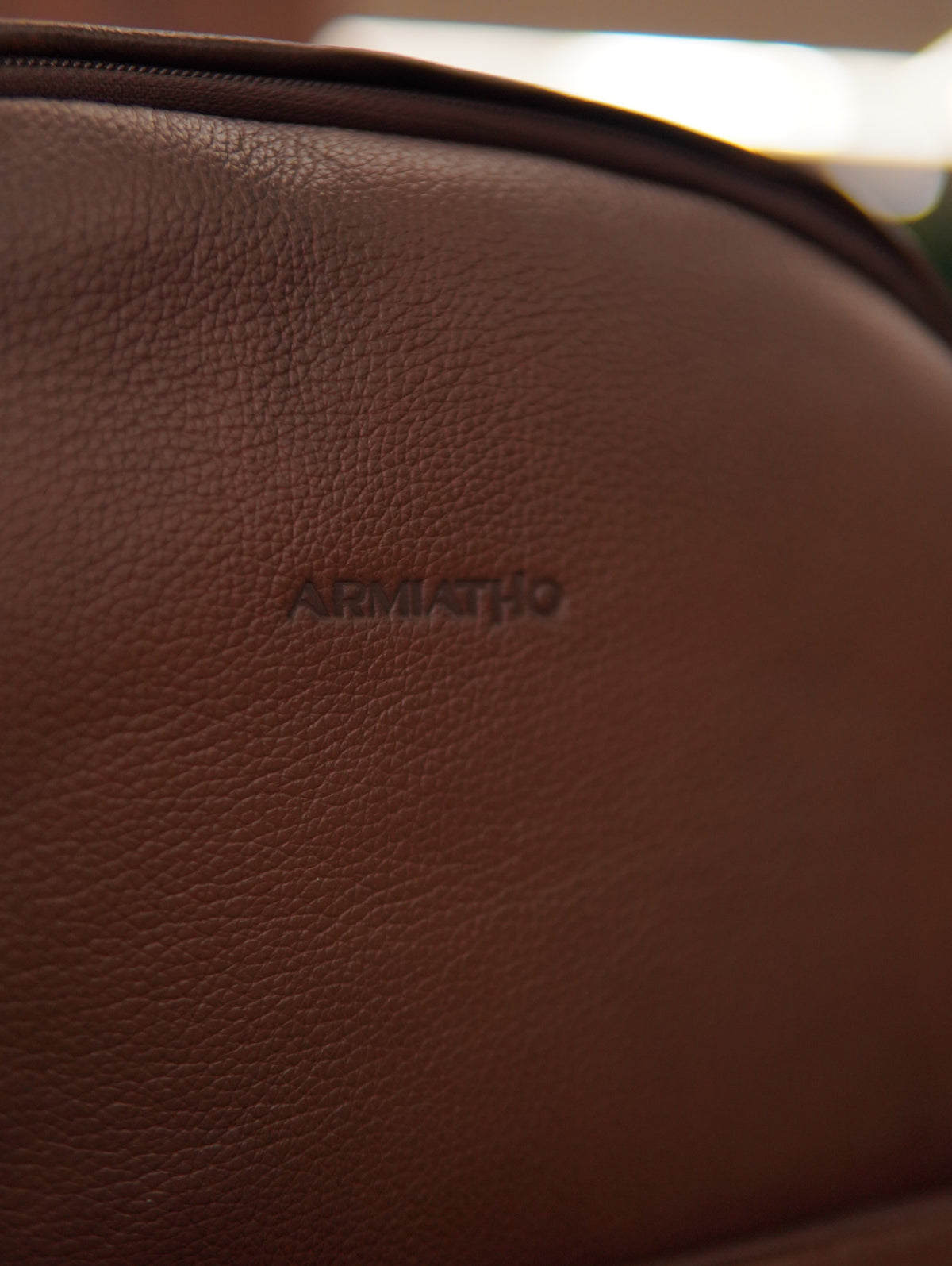 MOCHILA M111-C CABERNET ARMIATHO CONHAQUE