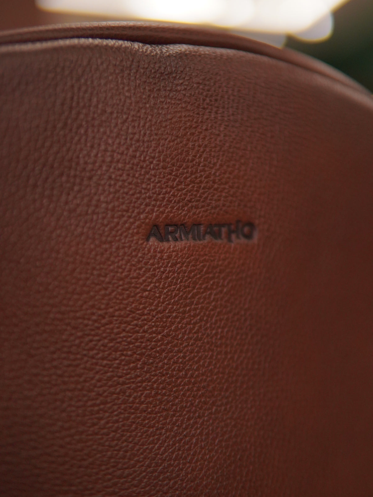 MOCHILA M124-C CABERNET ARMIATHO CONHAQUE