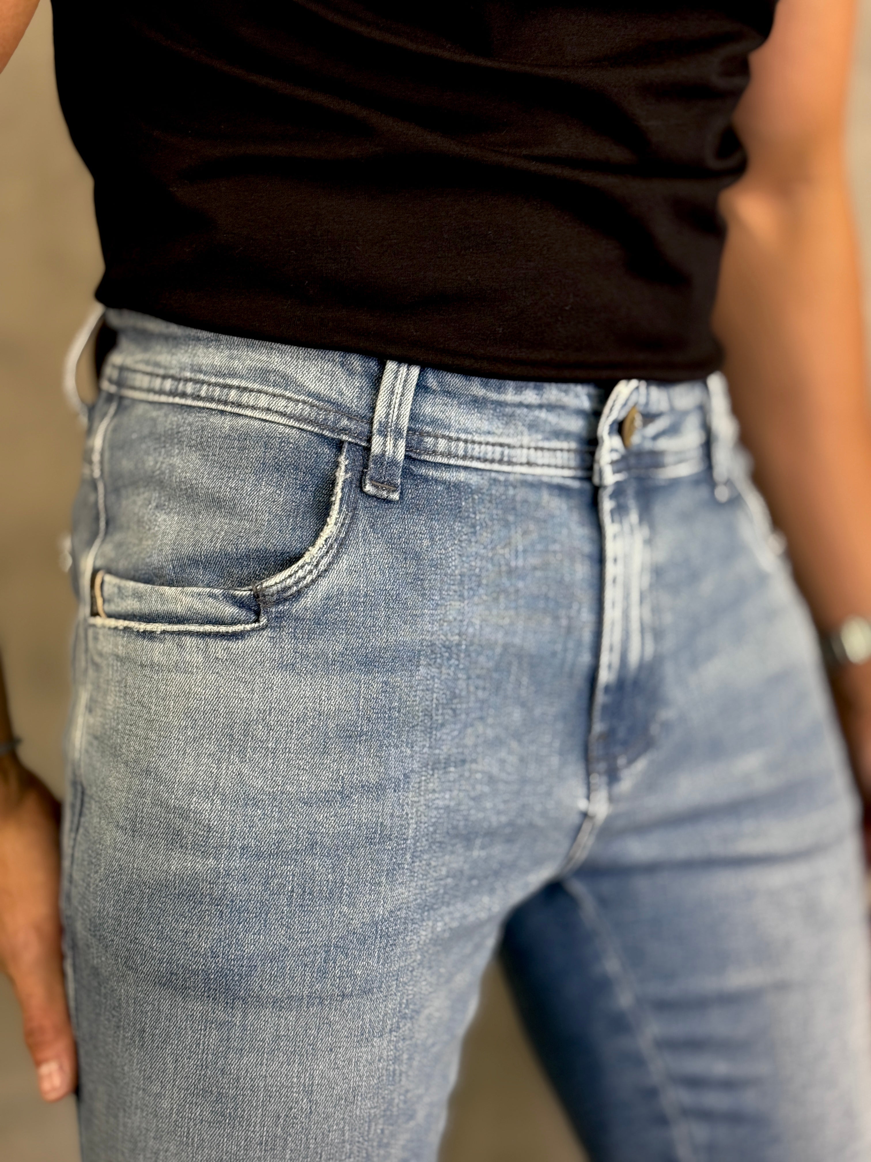 CALÇA JEANS SKINNY SELECT DLZ CLEAR WASH