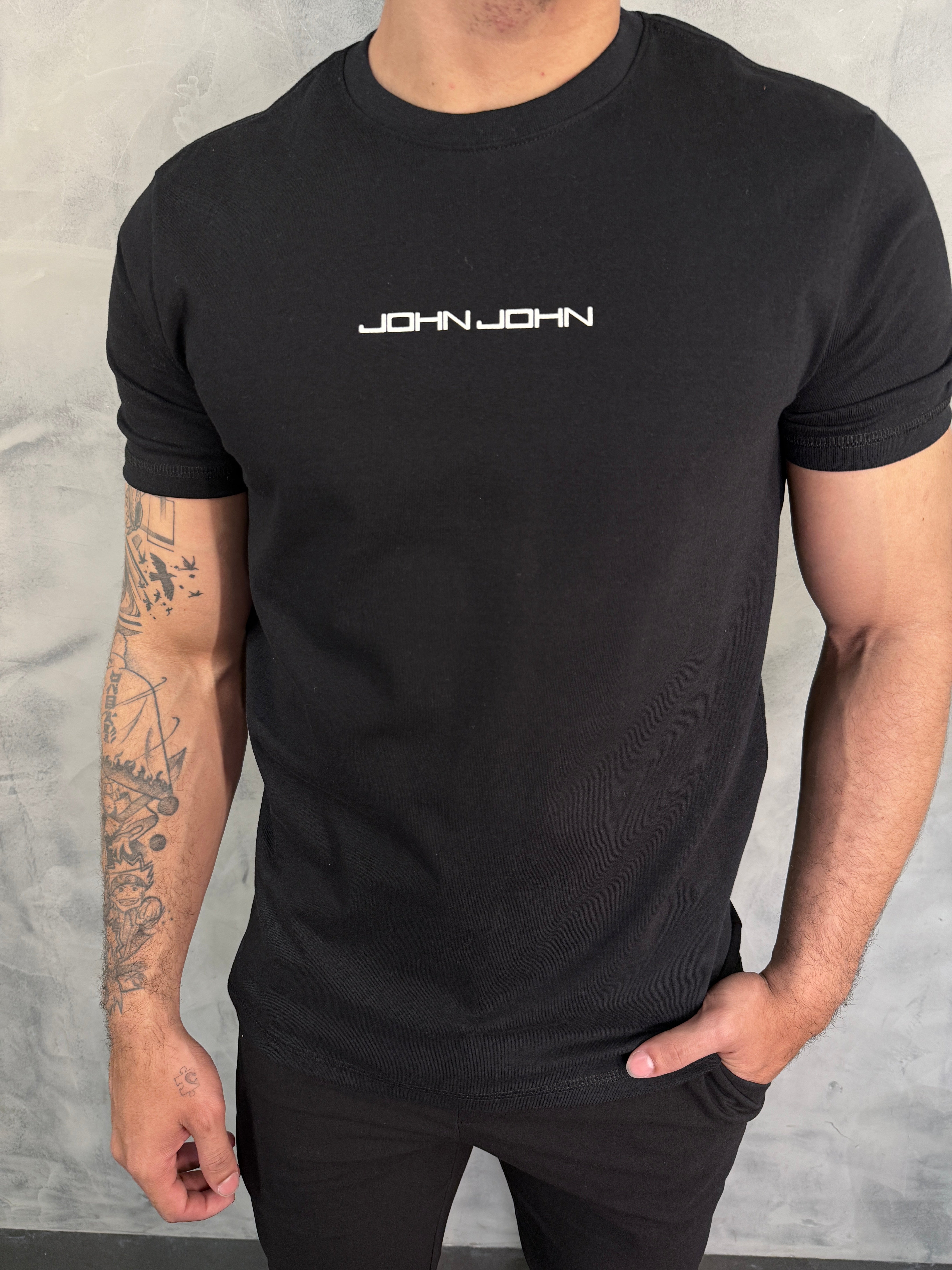 T SHIRT RG CAR SIDES BLACK JOHN JOHN PRETO