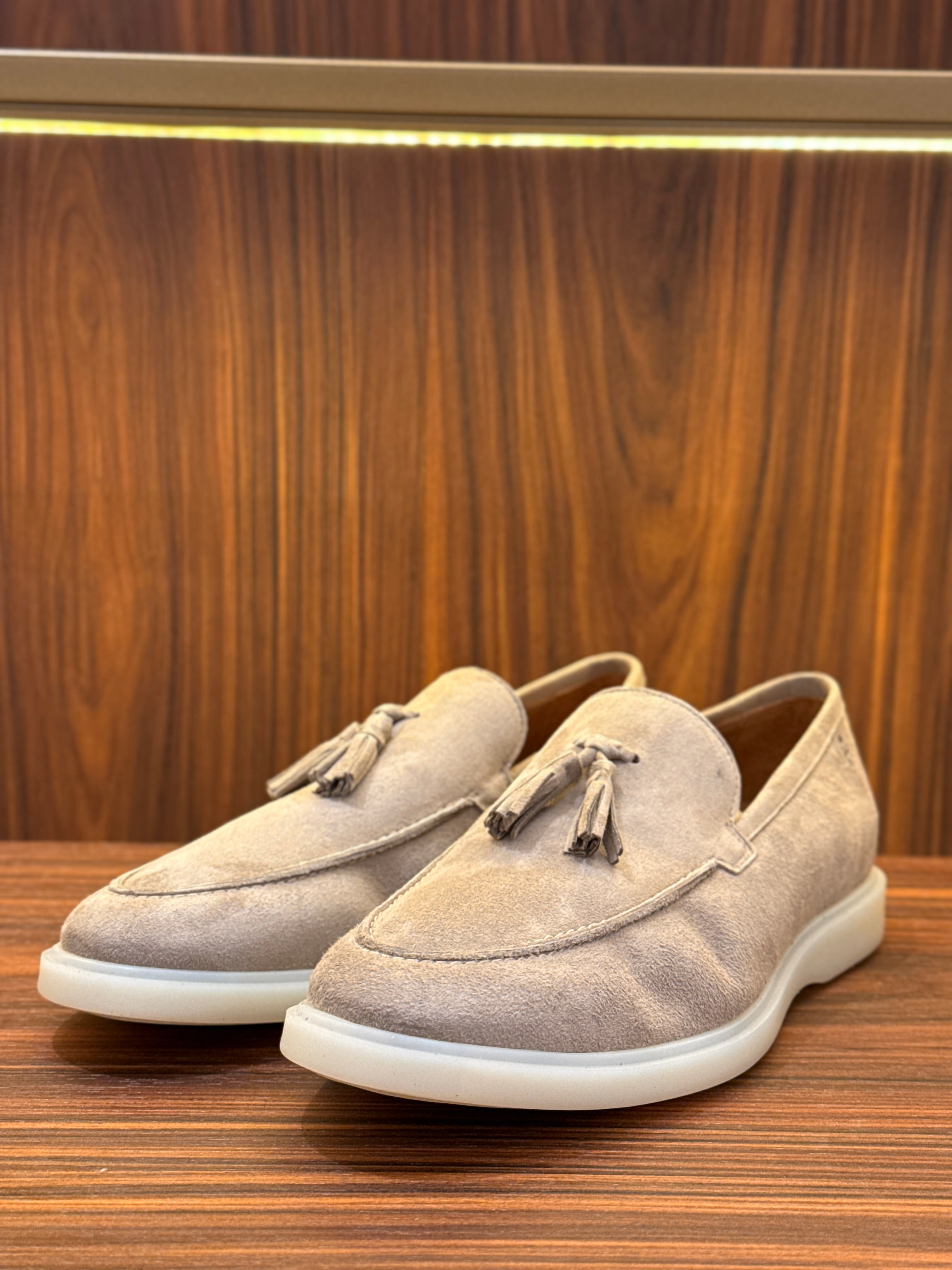 LOAFER VENEZA TASSEL PONTO H AREIA