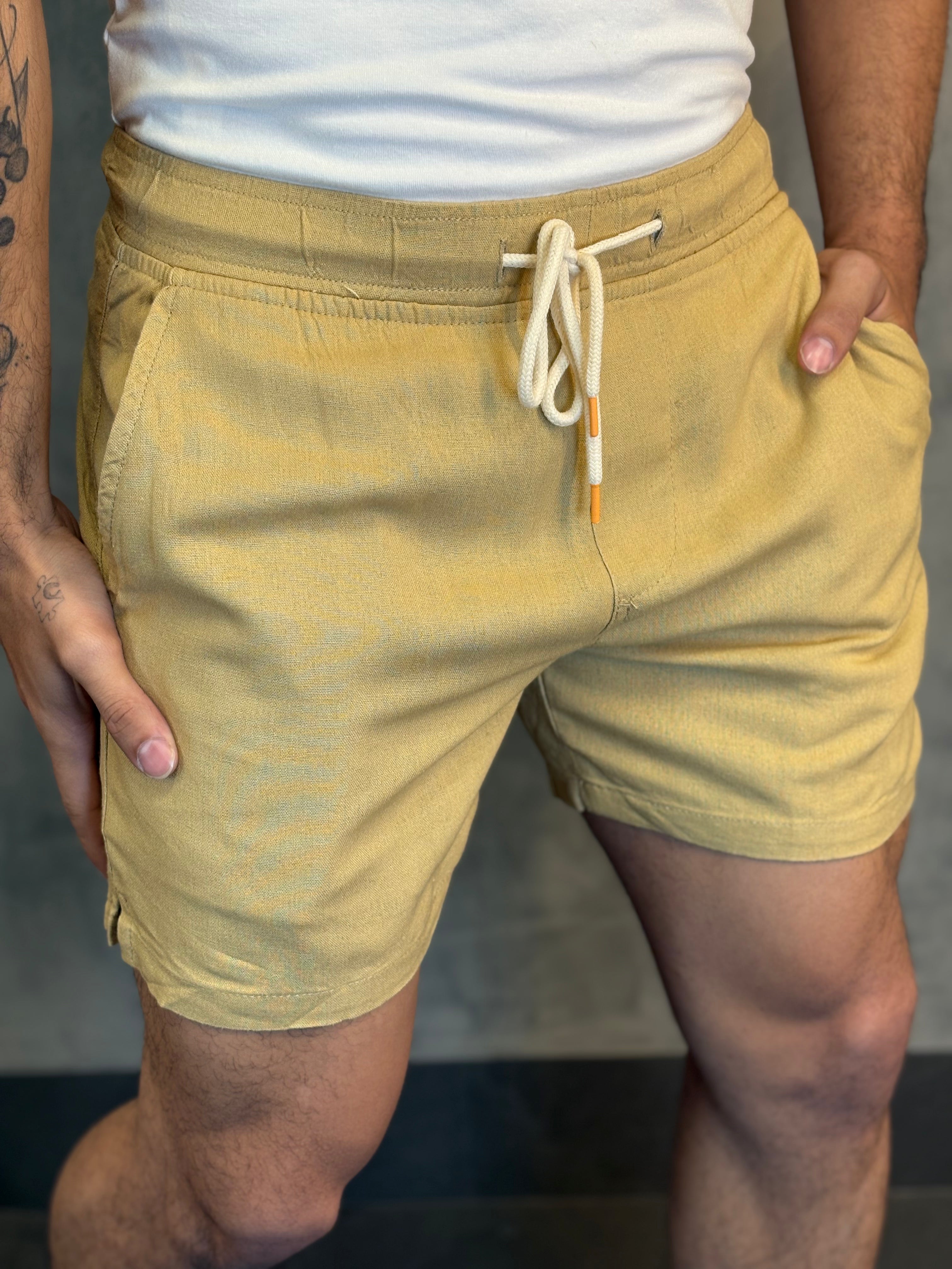 SHORT LINHO TRADICIONAL NEO KINGEJOE OCRE