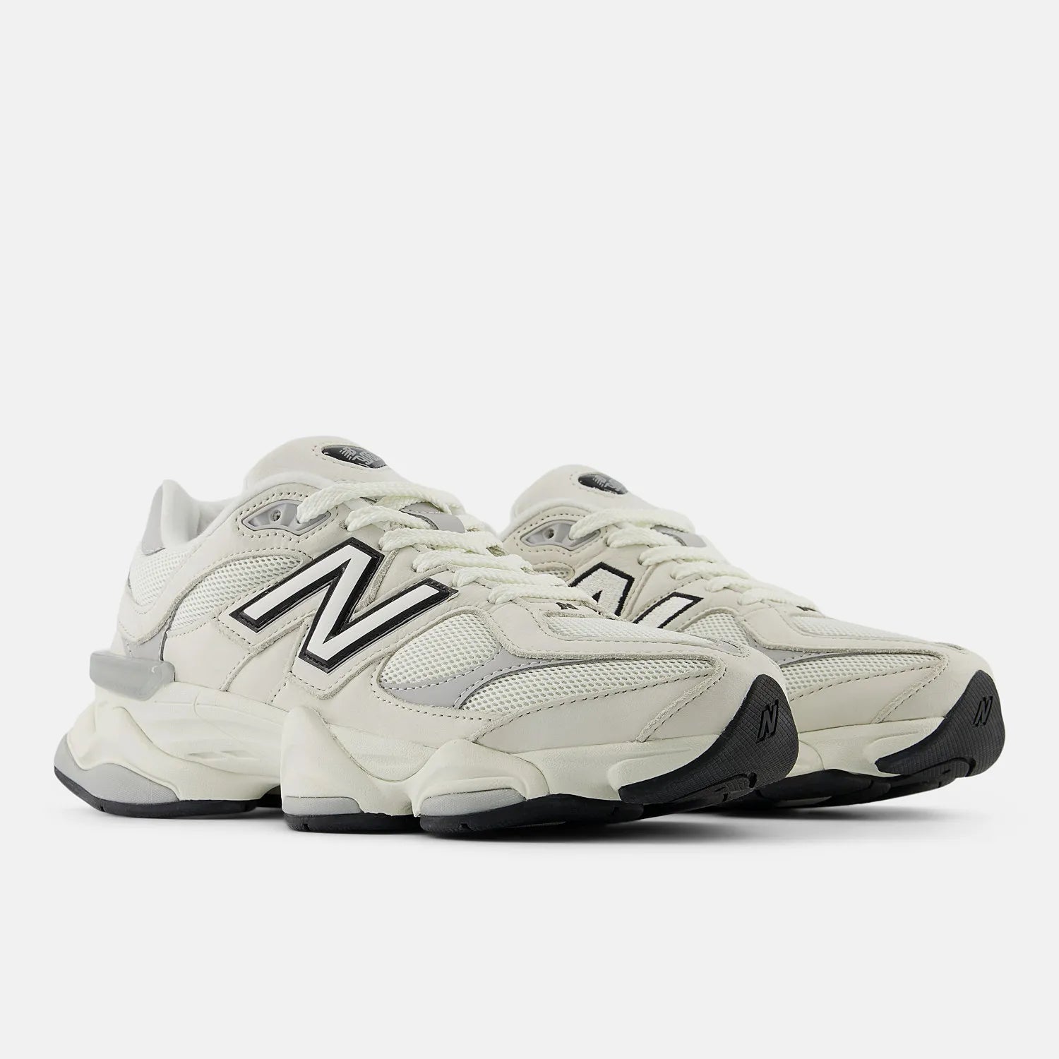 TÊNIS 9060 UNISEX NEW BALANCE BRANCO OFF/CINZA