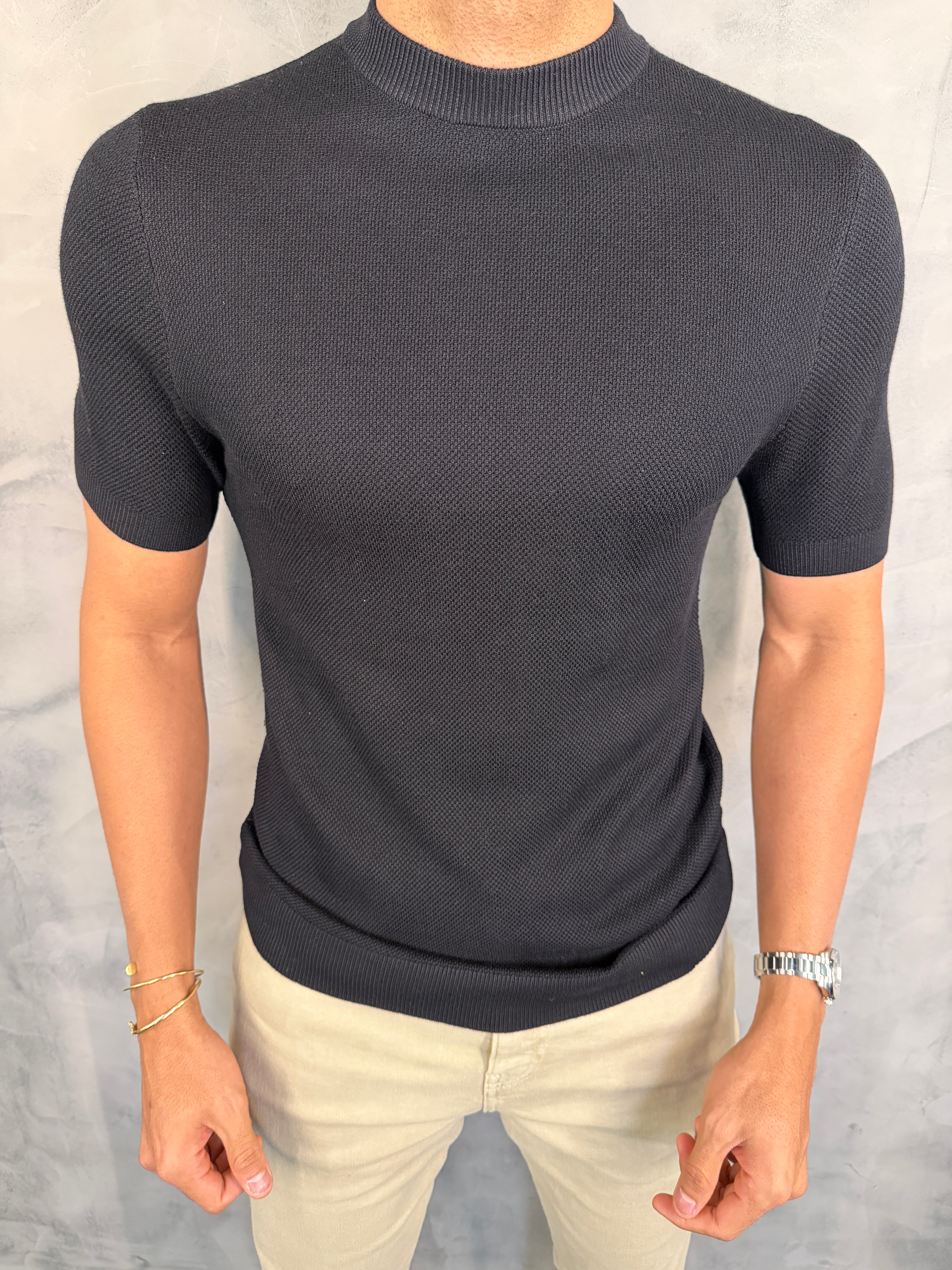 CAMISETA TRICOT GOLA MÉDIA PONTO H