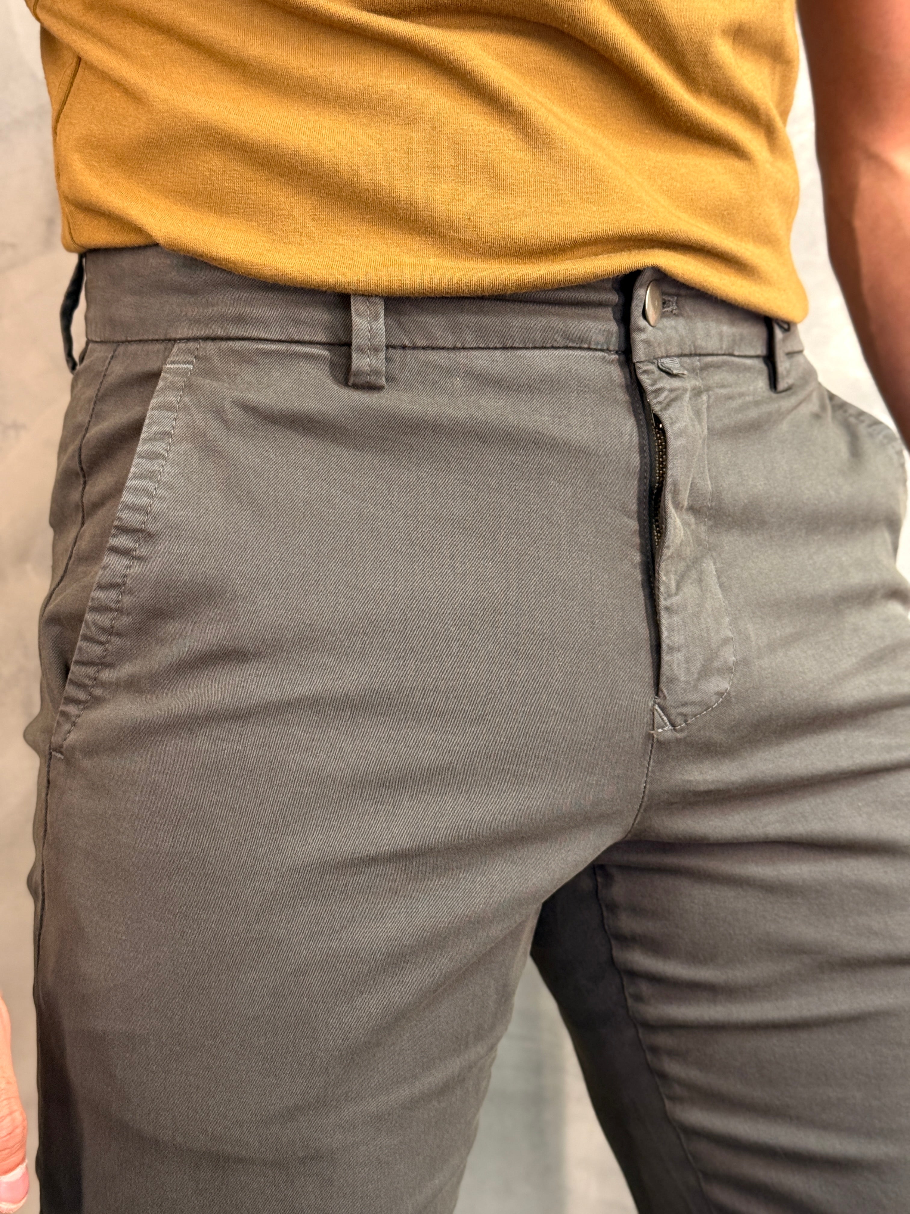 CALÇA ALF SARJA COMFORT SLIM PONTO H