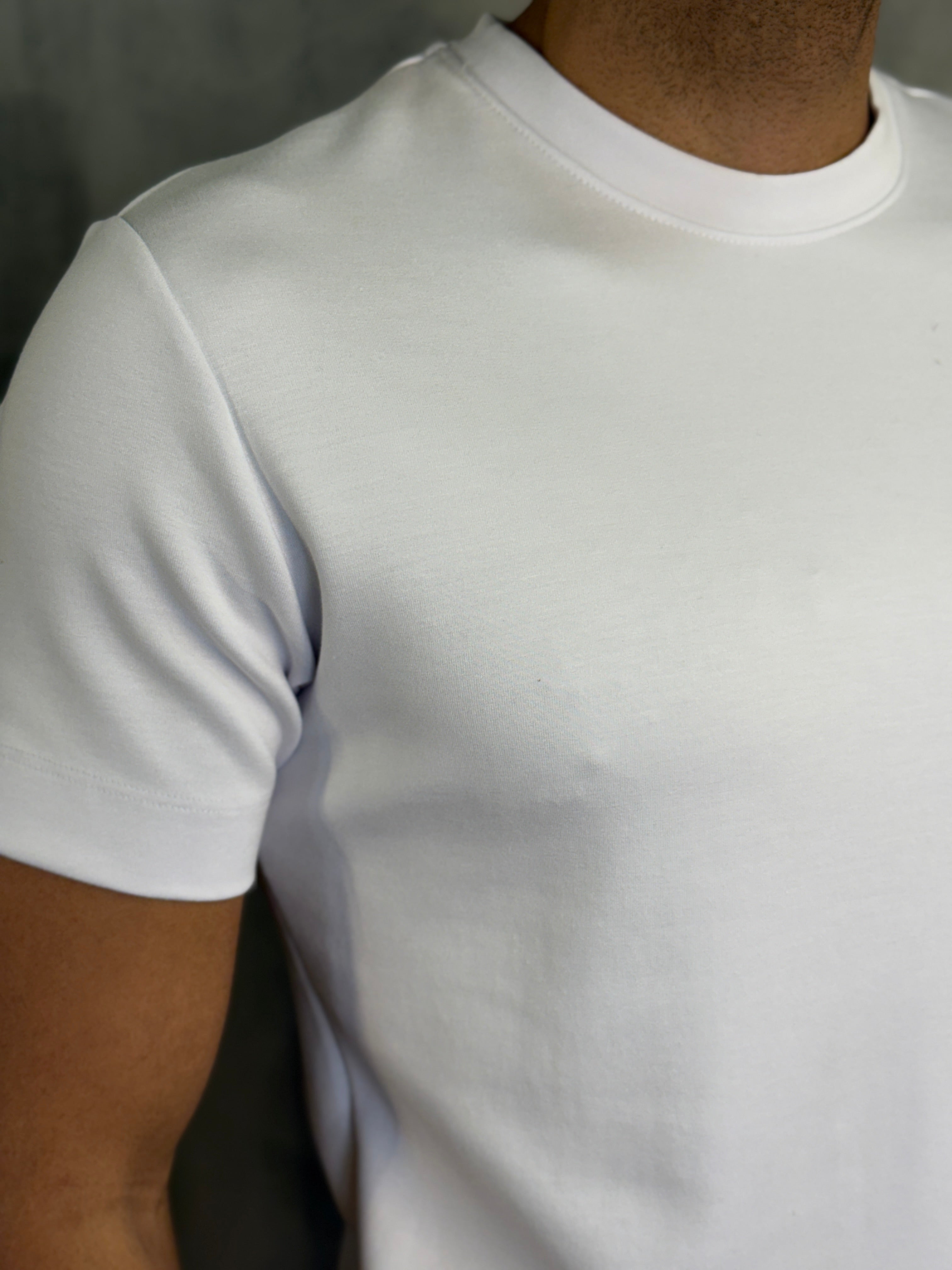 CAMISETA TRAVEL MALHA DUPLA VISCO KINGEJOE BRANCO