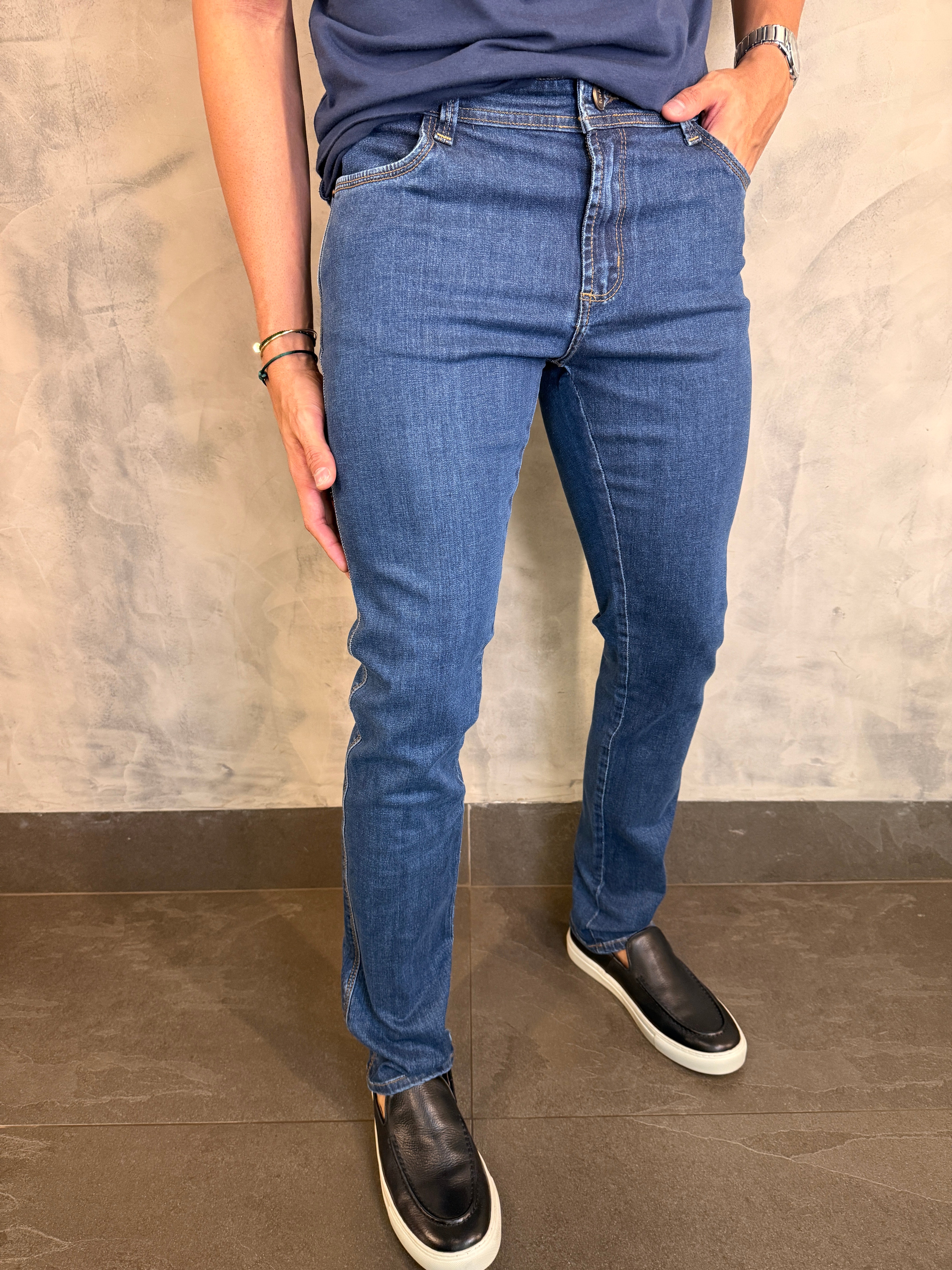 CALÇA JEANS SLIM SELECT DLZ LAVAGEM ESCURA