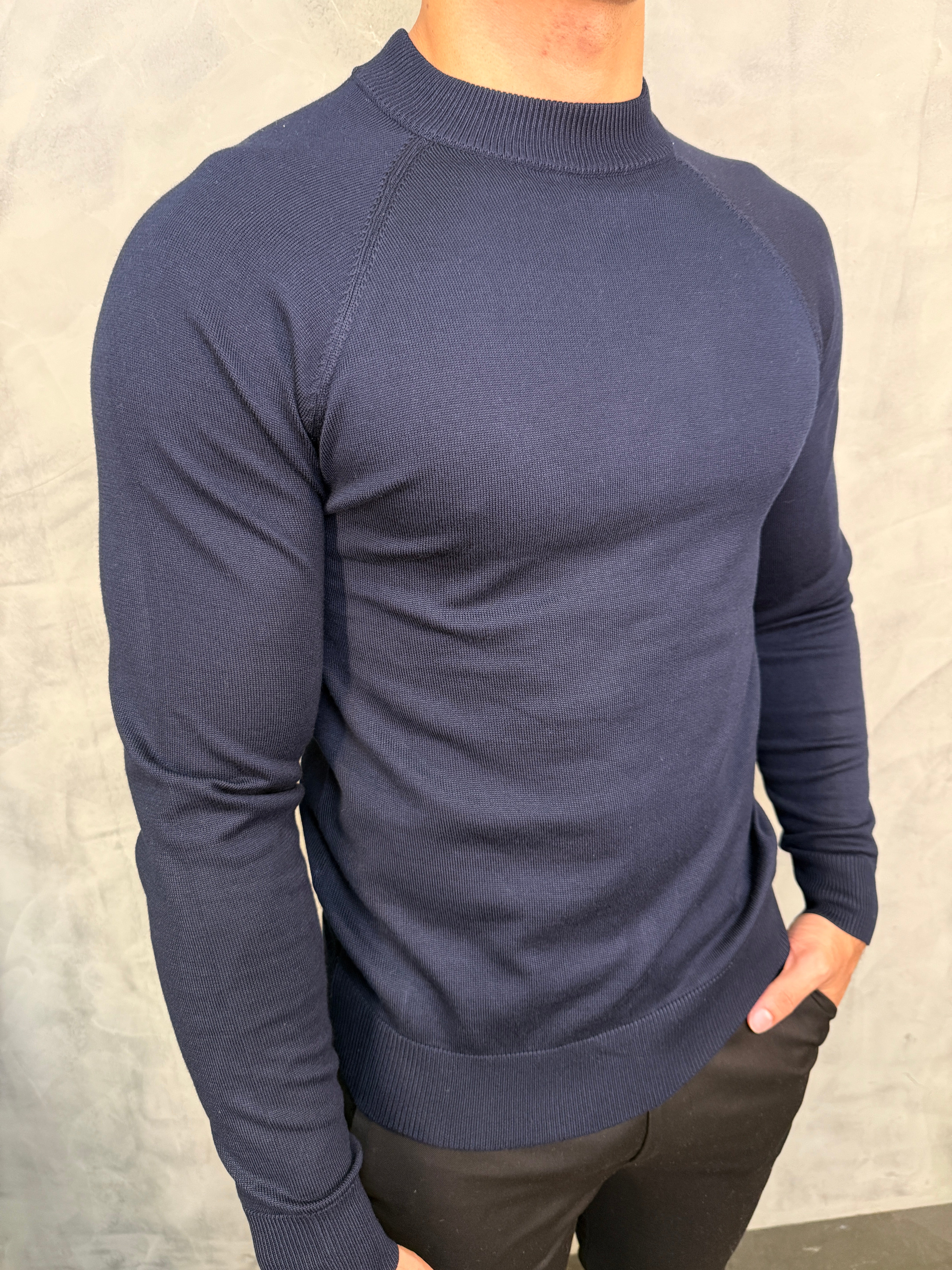SUETER TRICOT LISO GOLA ALTA PONTO H
