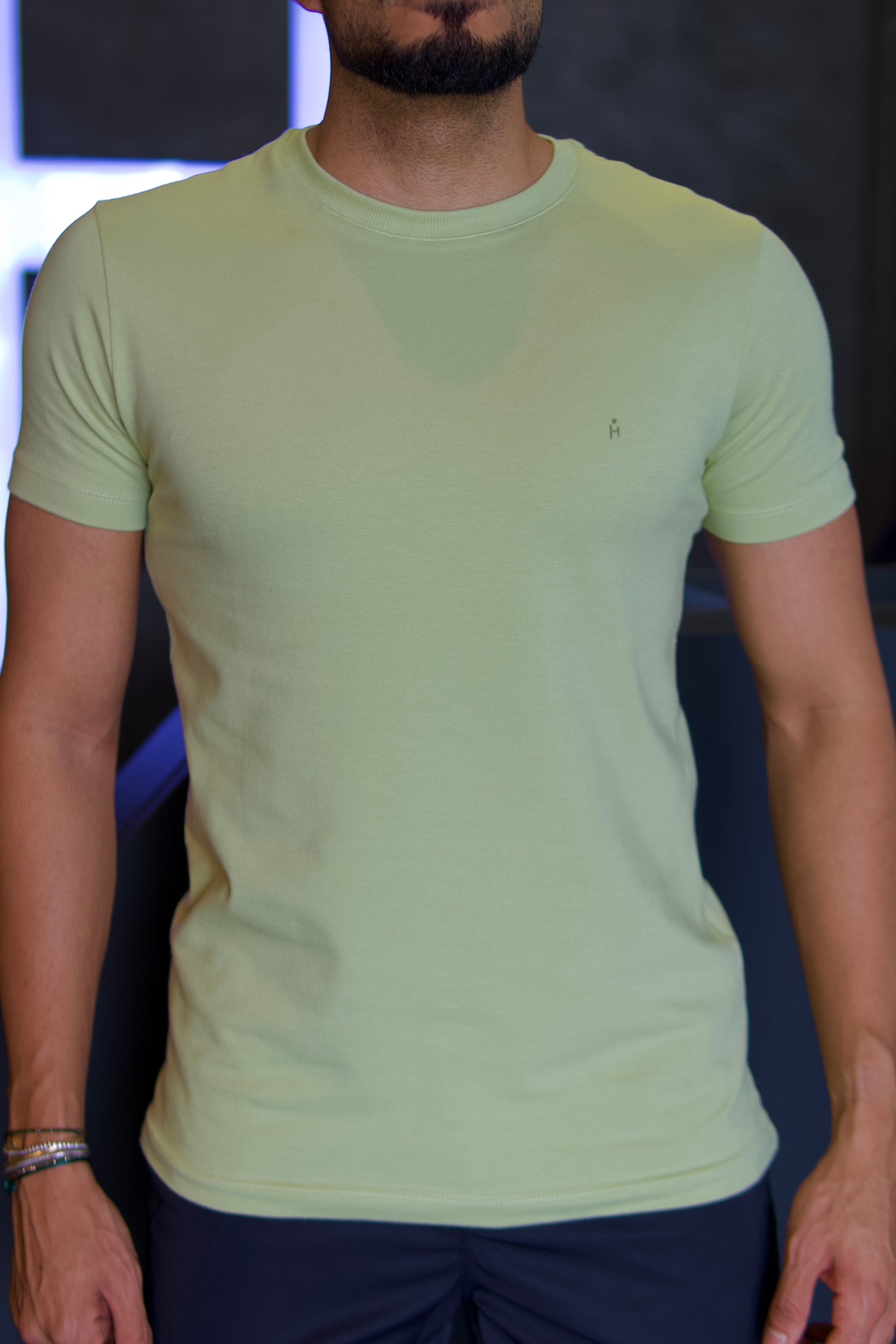 CAMISETA BÁSICA PONTO H VERDE LIMA
