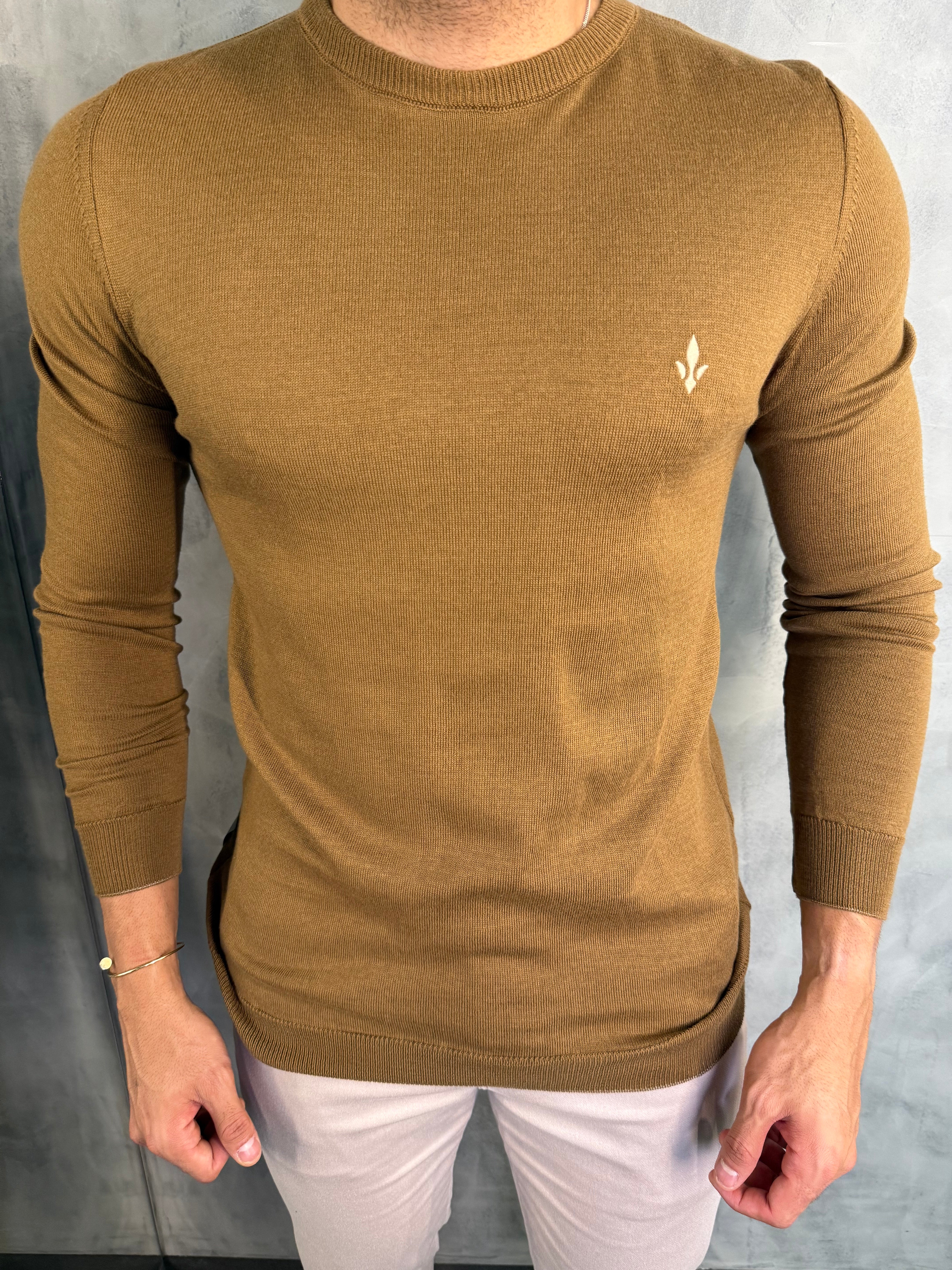 SUÉTER TRICOT REGULAR M/L DLZ MARROM COURO
