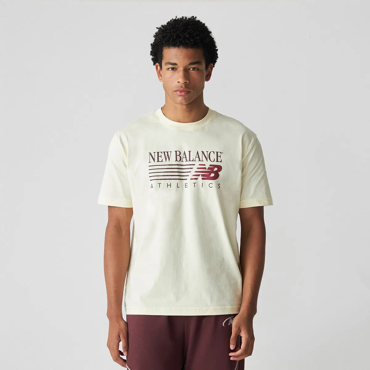 CAMISETA NB REIMAGINED GRAPHIC NEW BALANCE OFF WHITE