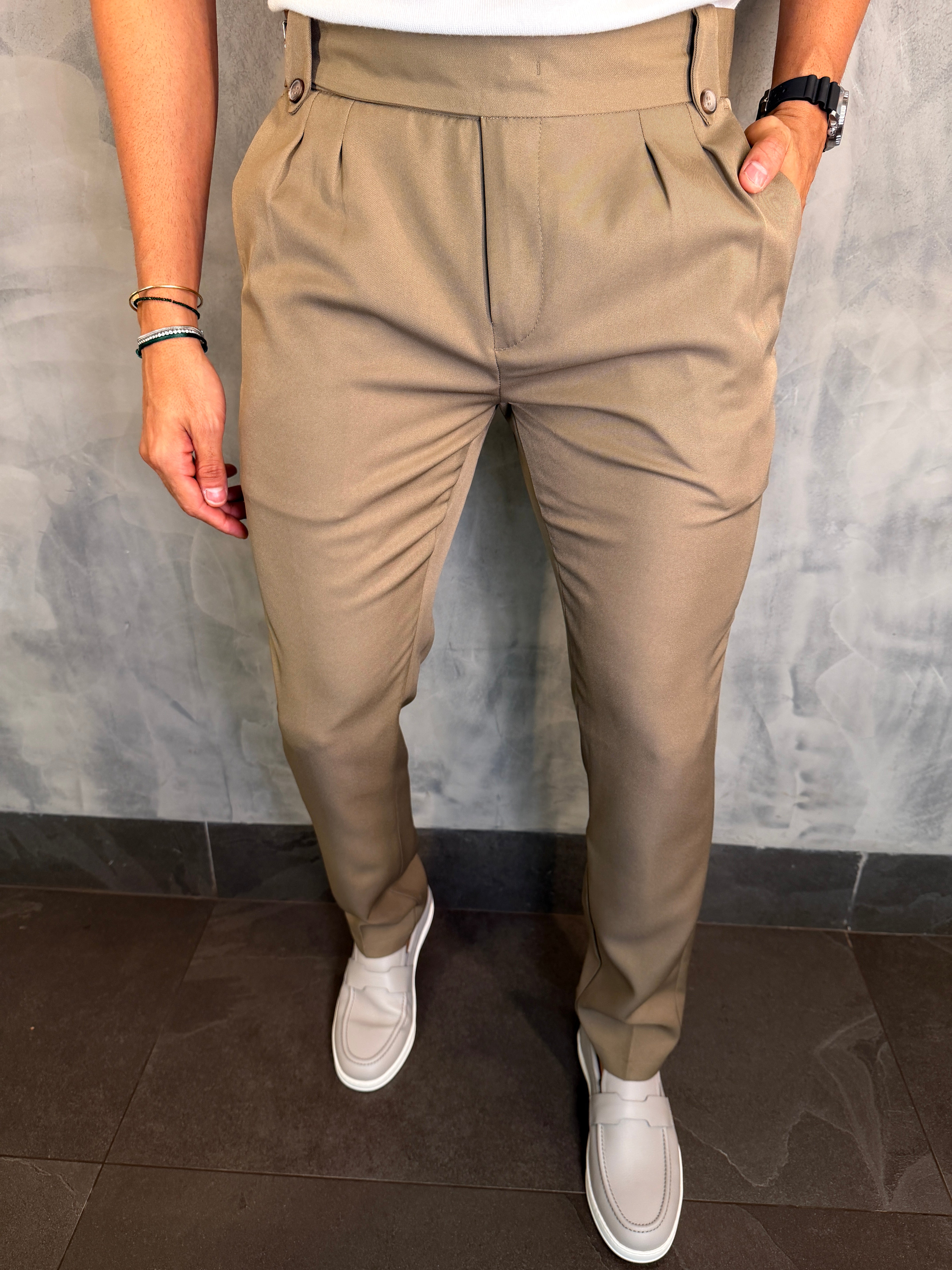 CALÇA ALF. GURKHA LISBOA PONTO H MARROM