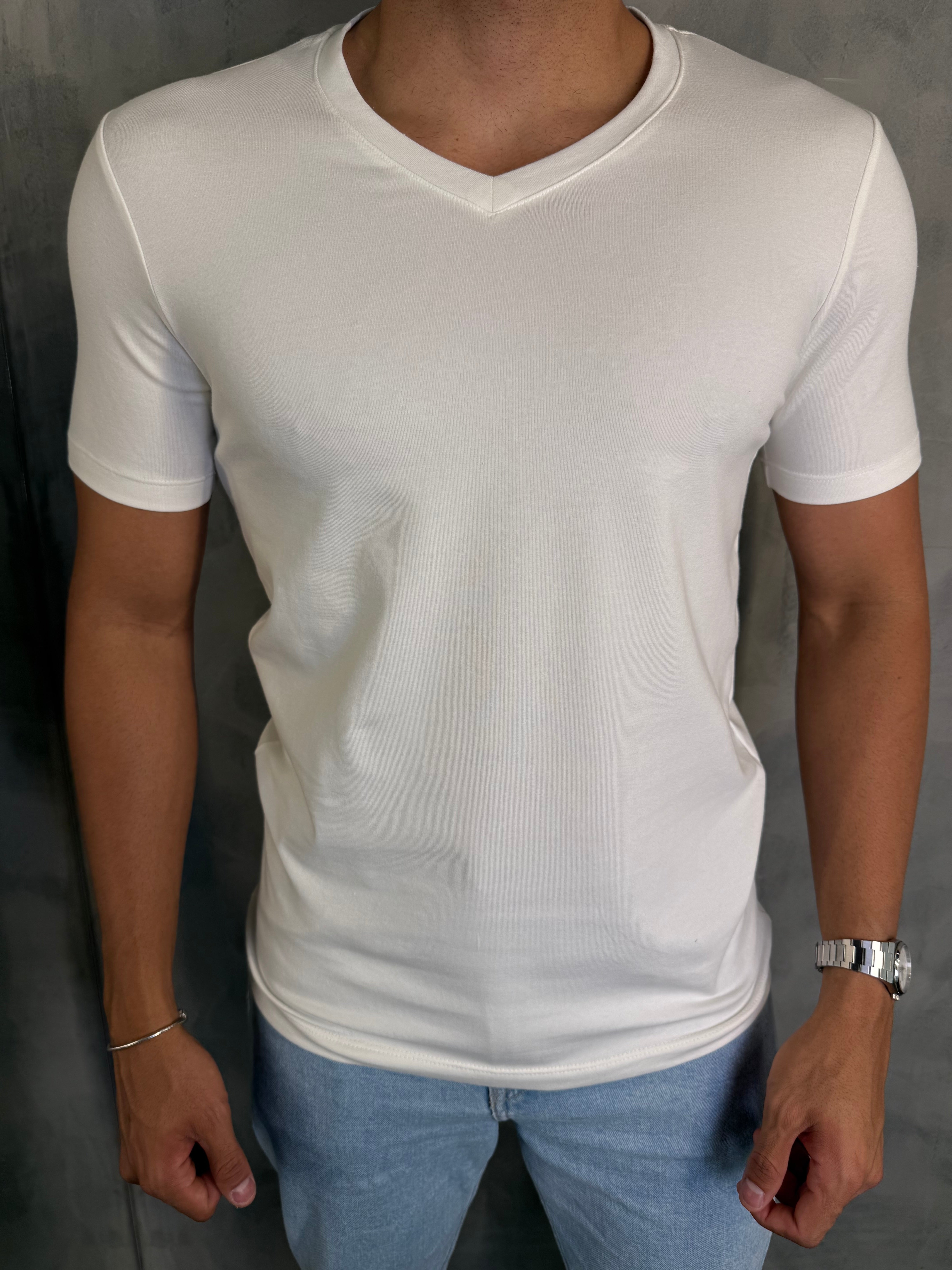 CAMISETA SLIM FIT GOLA V PONTO H BRANCO