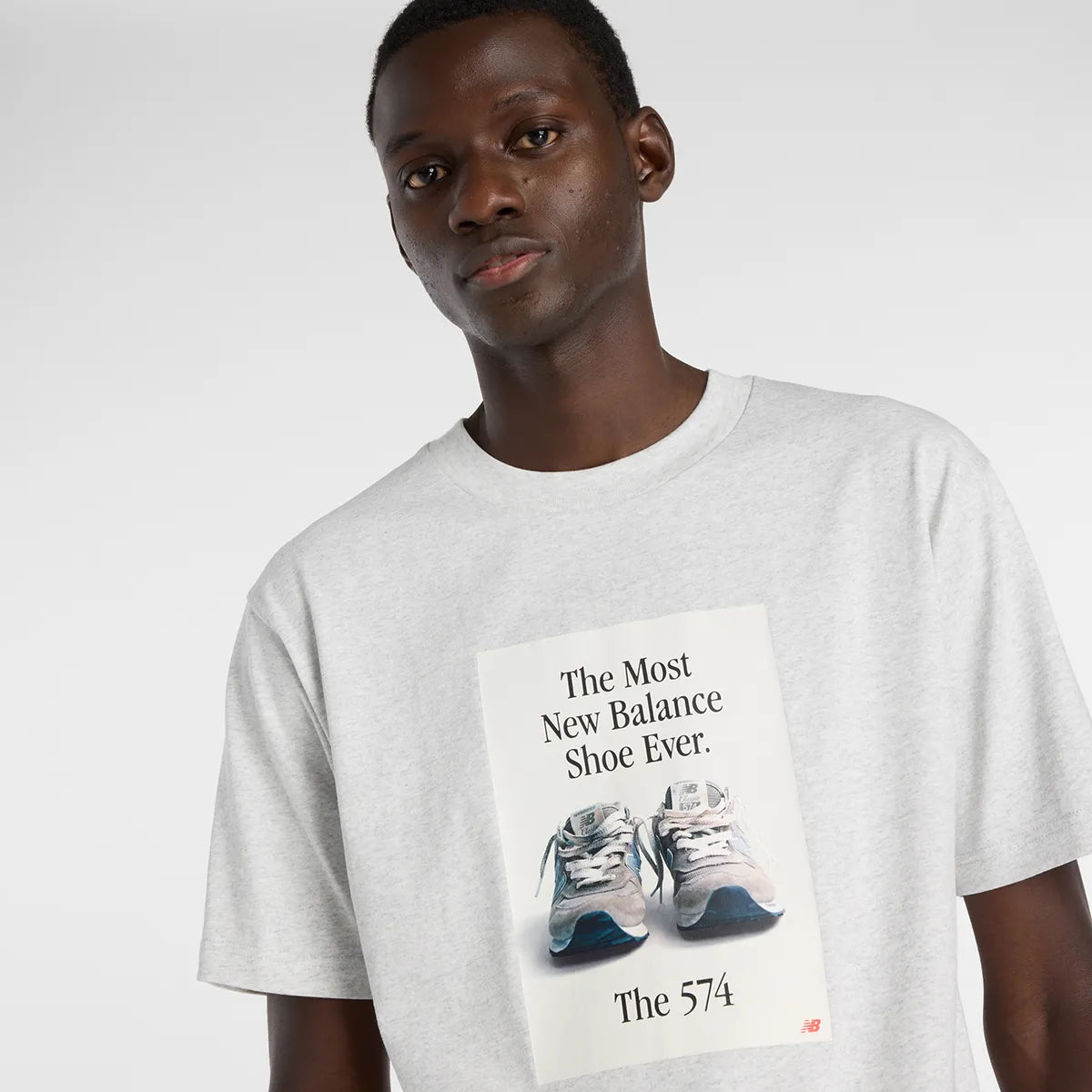 CAMISETA 574 AD NEW BALANCE CINZA CLARO