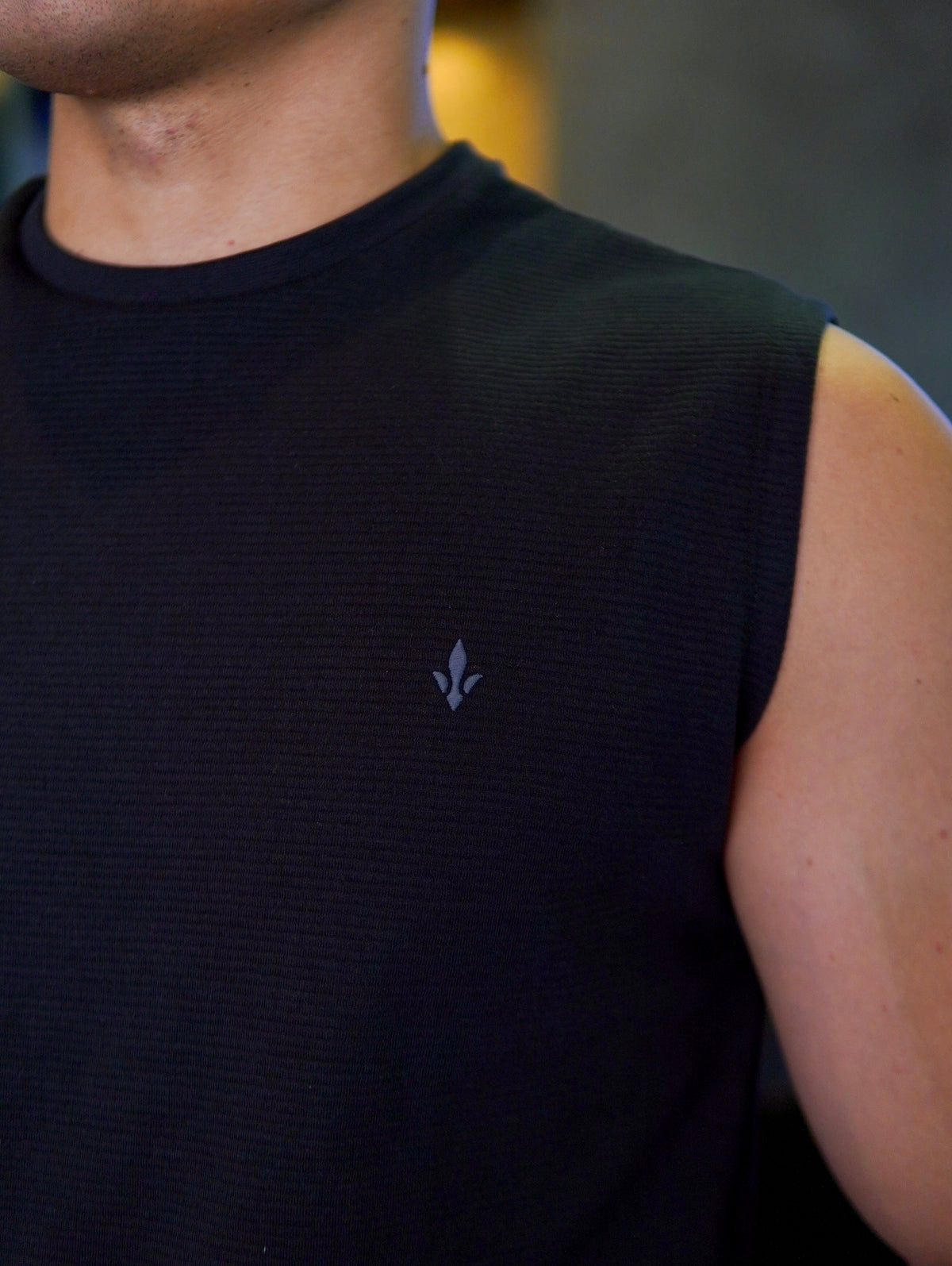 REGATA SLEEVE LESS DLZ PRETO