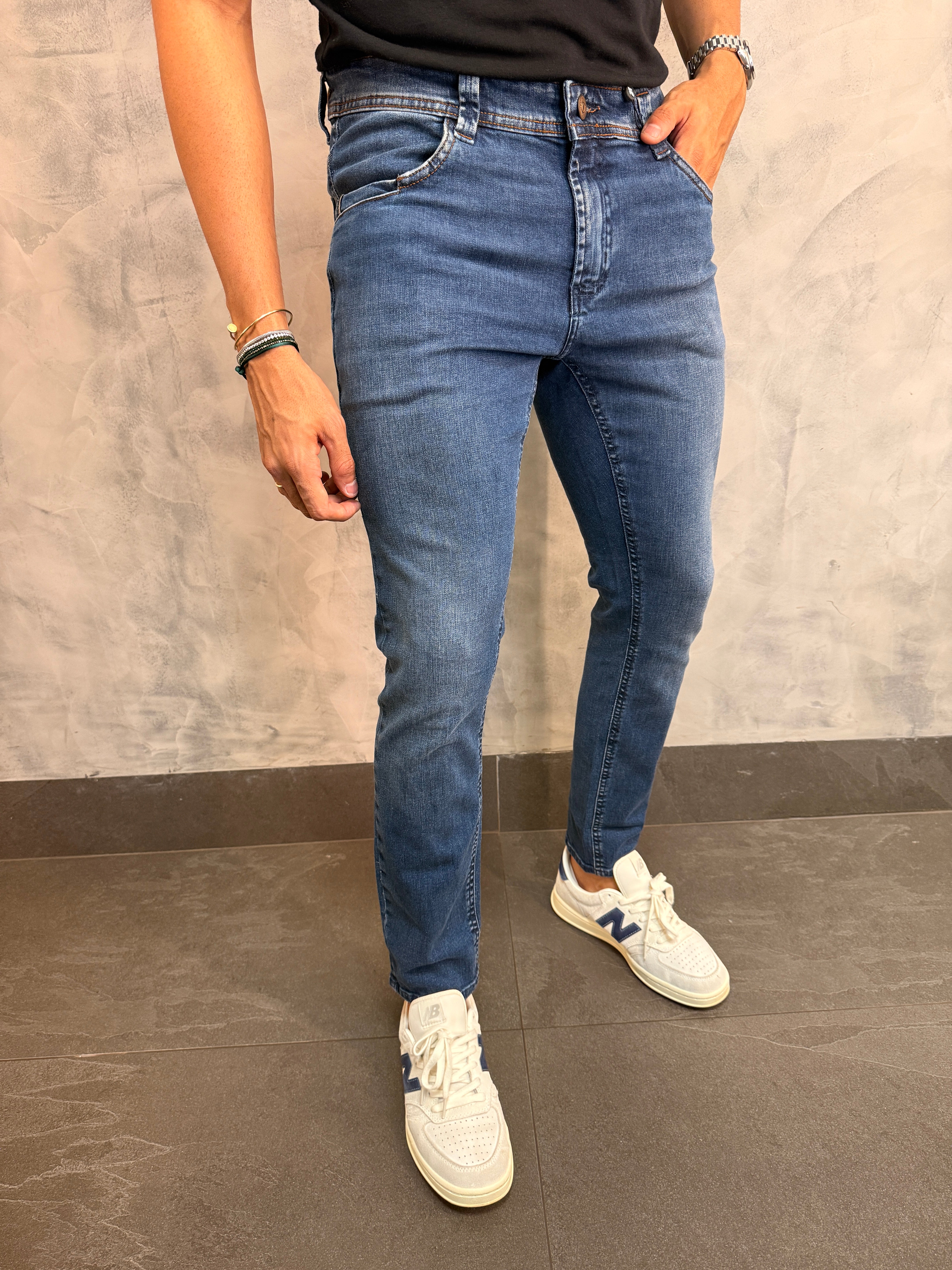 CALÇA JEANS SKINNY CROPPED SW DLZ JEANS MÉDIO
