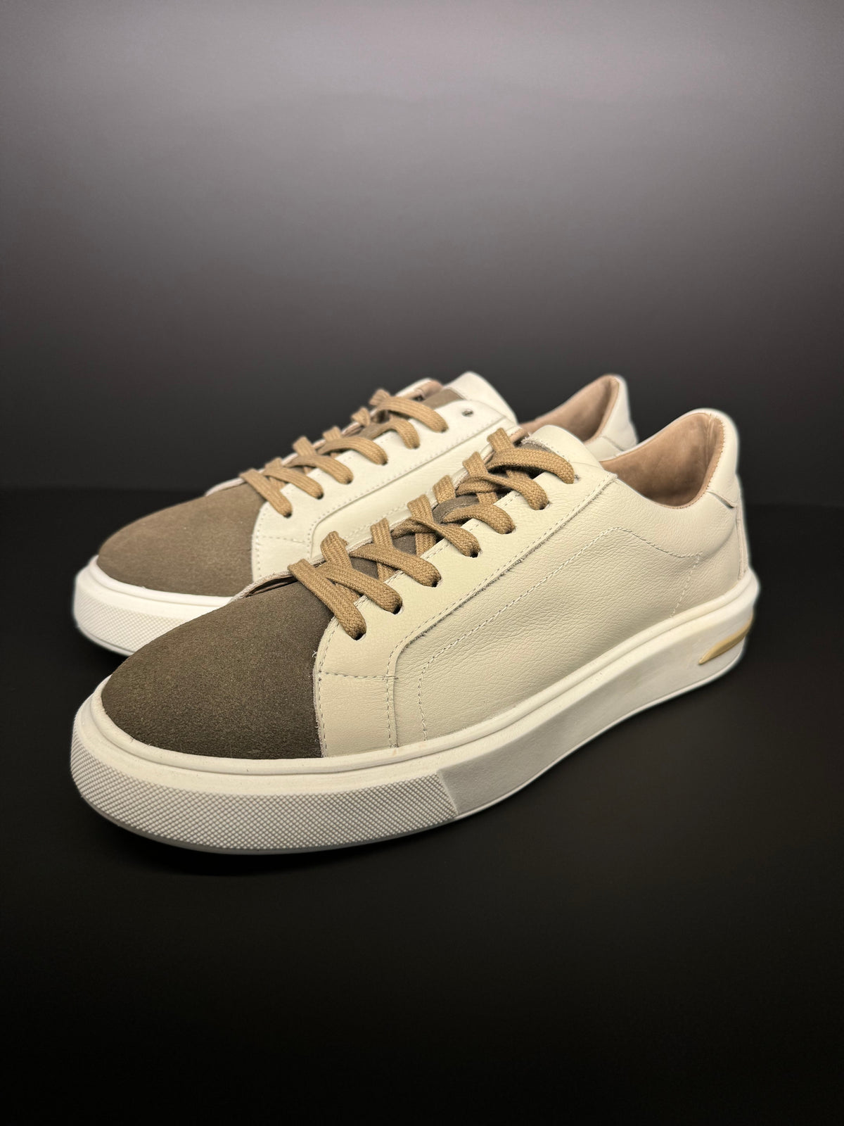 SNEAKER BASIC LINHA SHELBY FLOTER/CAMURÇA PONTO H AREIA/TAUPE