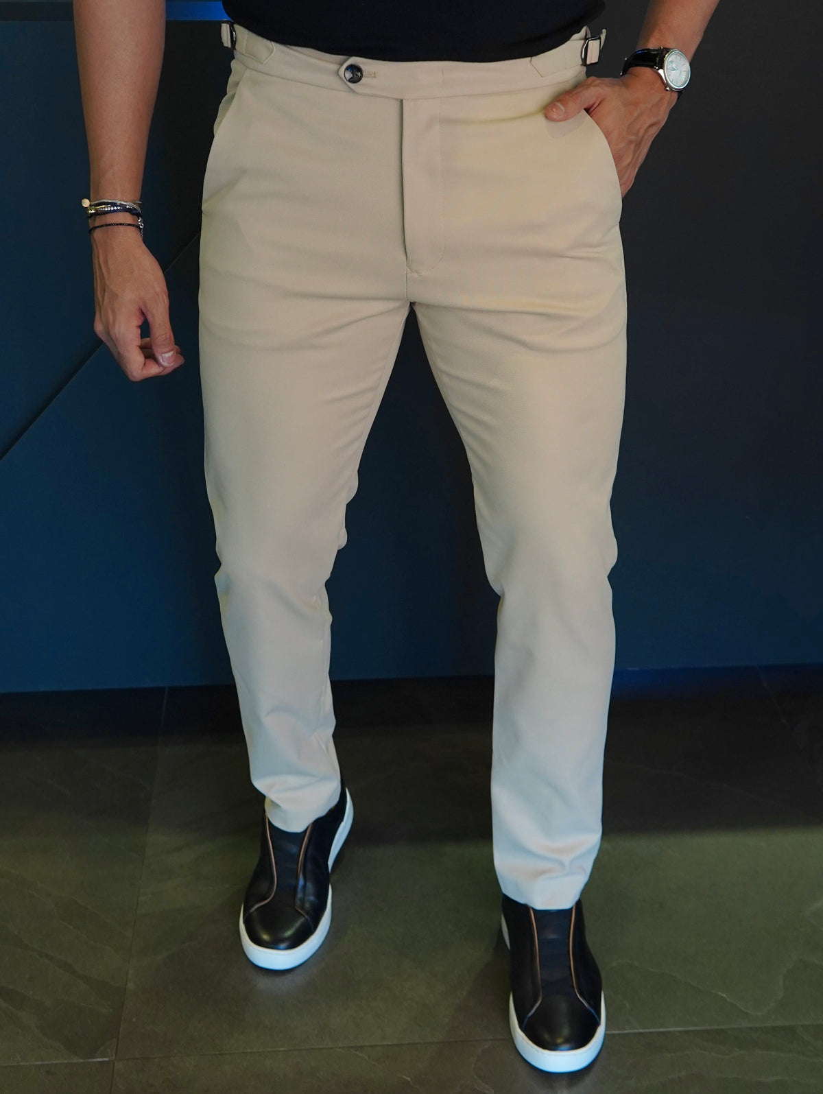 CALÇA ALF. MAQUINETADA SKINNY AJUSTE FIVELA ARMIATHO