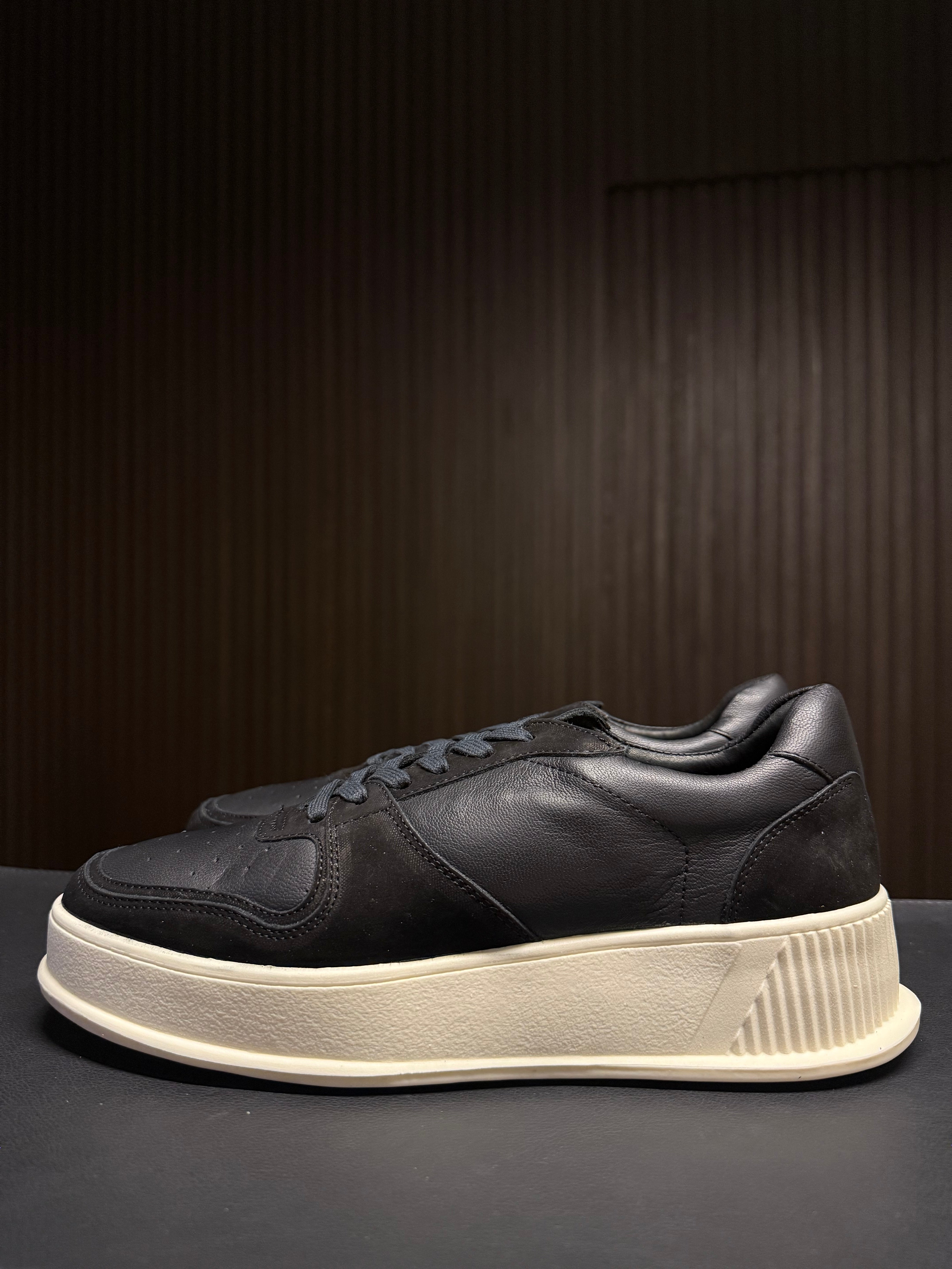 SNEAKER LONDON PONTO H PRETO